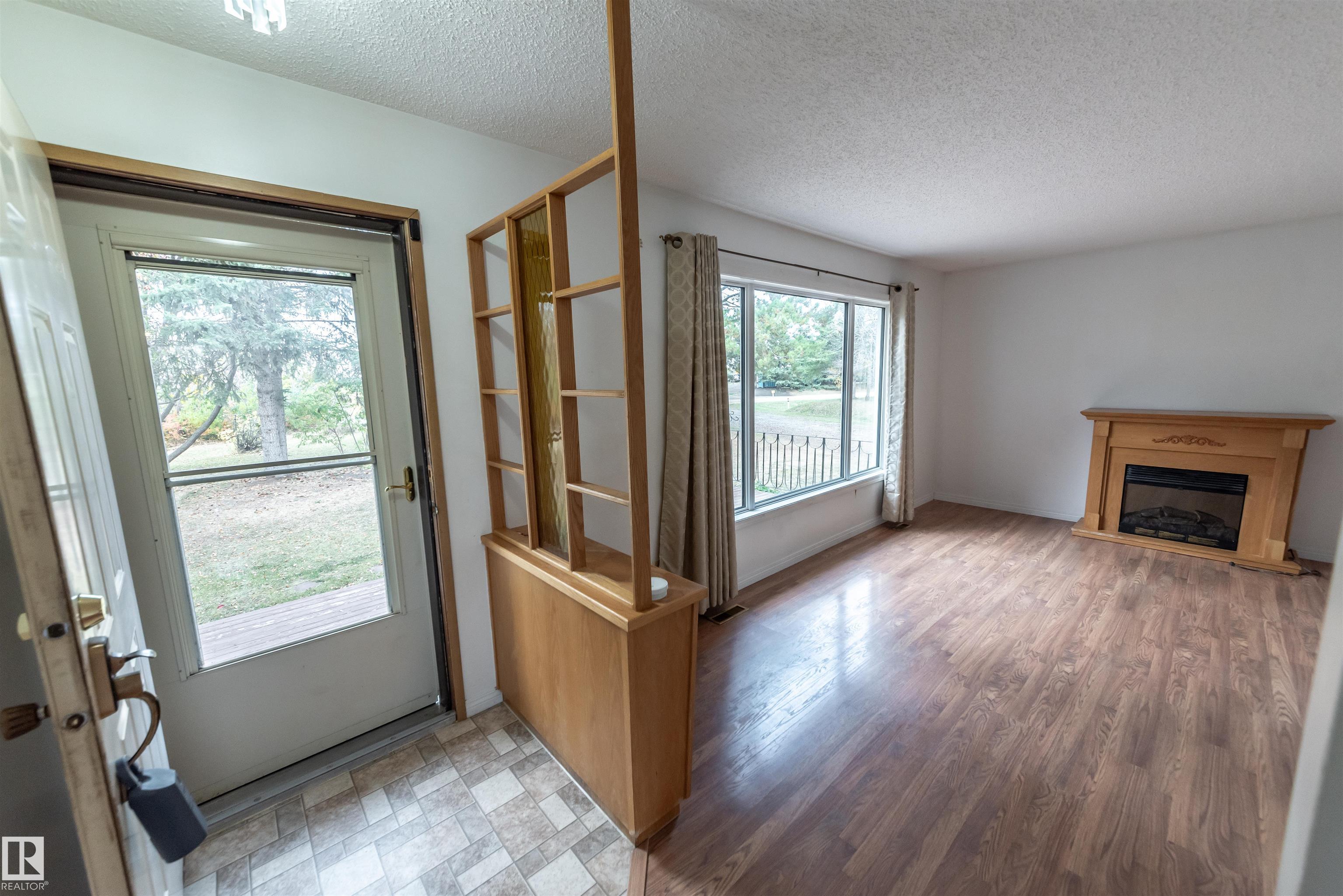 Photo 9 at 30 - 53111 Rge Road 22, West Hill Acres, Rural Parkland County