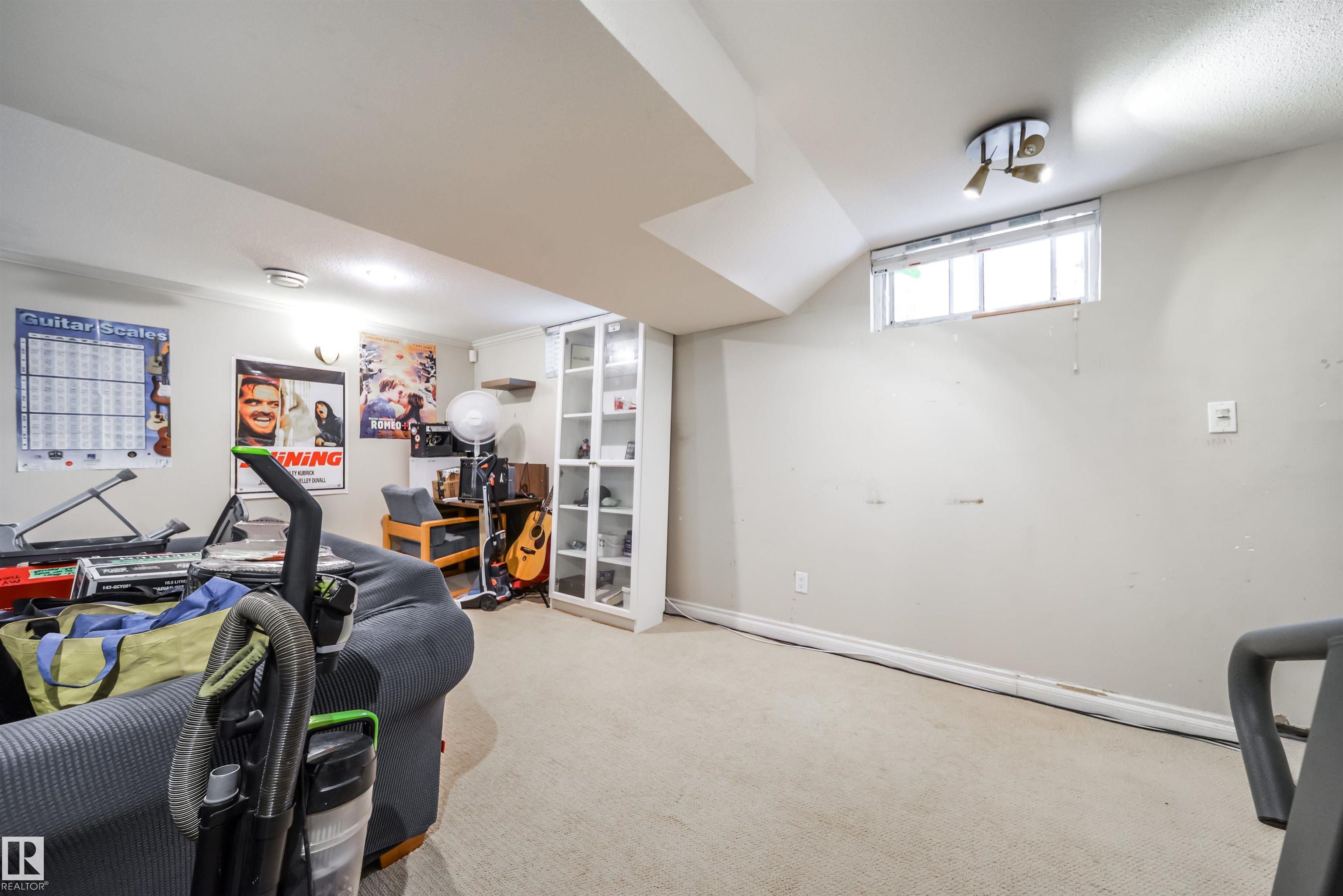 Photo 18 at 7910 75 Street NW, King Edward Park, Edmonton