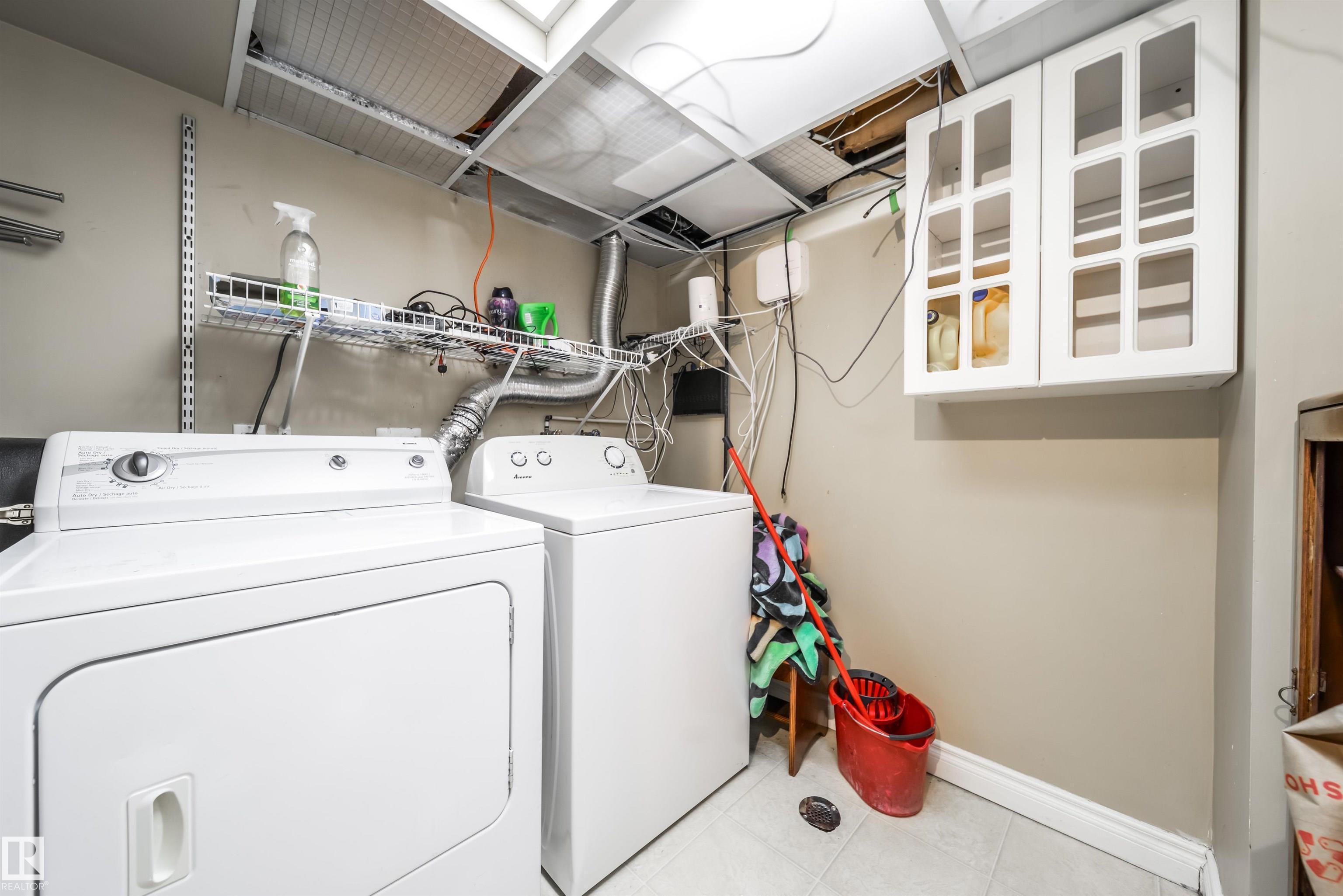Photo 19 at 7910 75 Street NW, King Edward Park, Edmonton