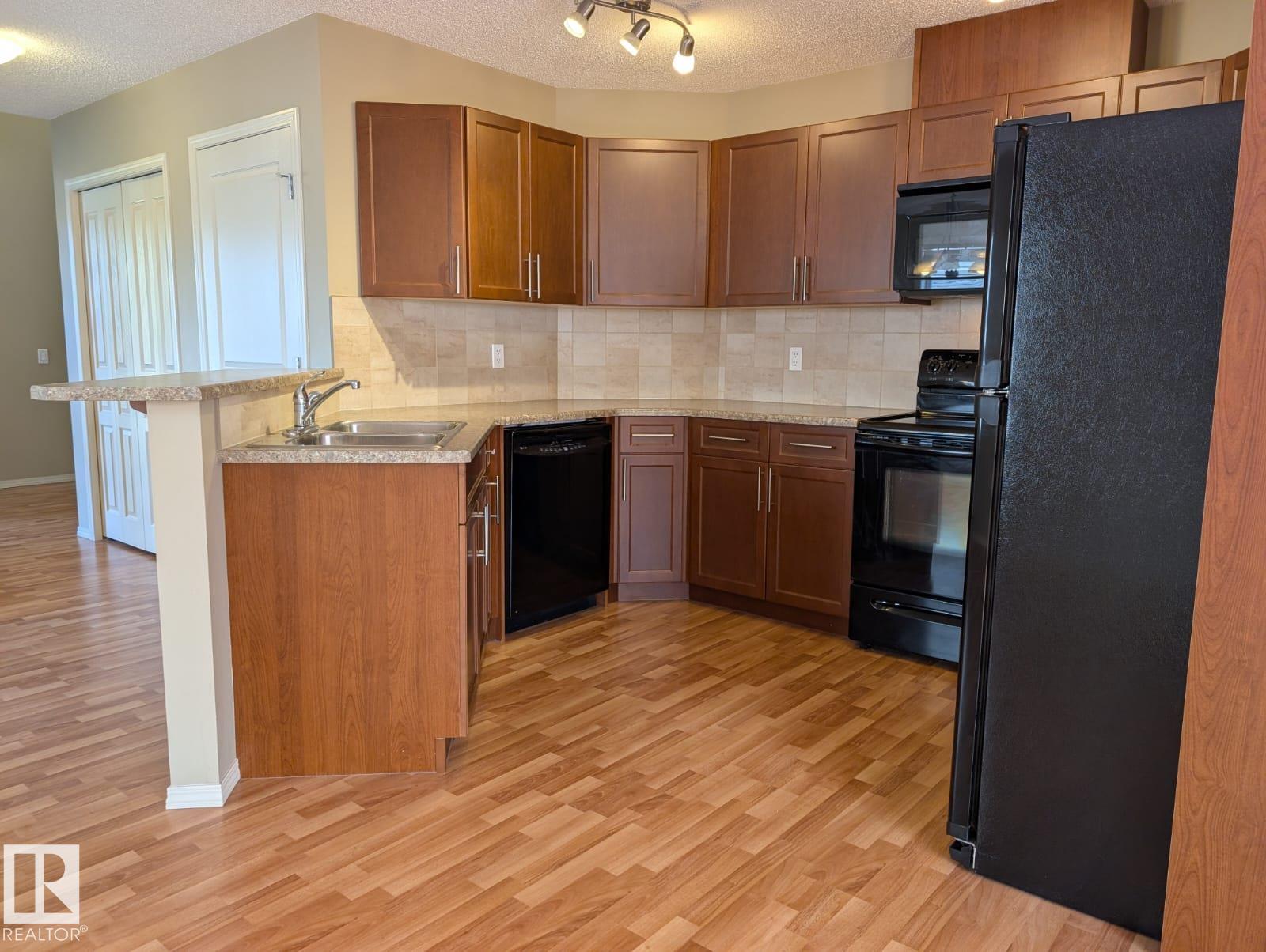 Photo 15 at 198 Brookview Way, Brookview, Stony Plain