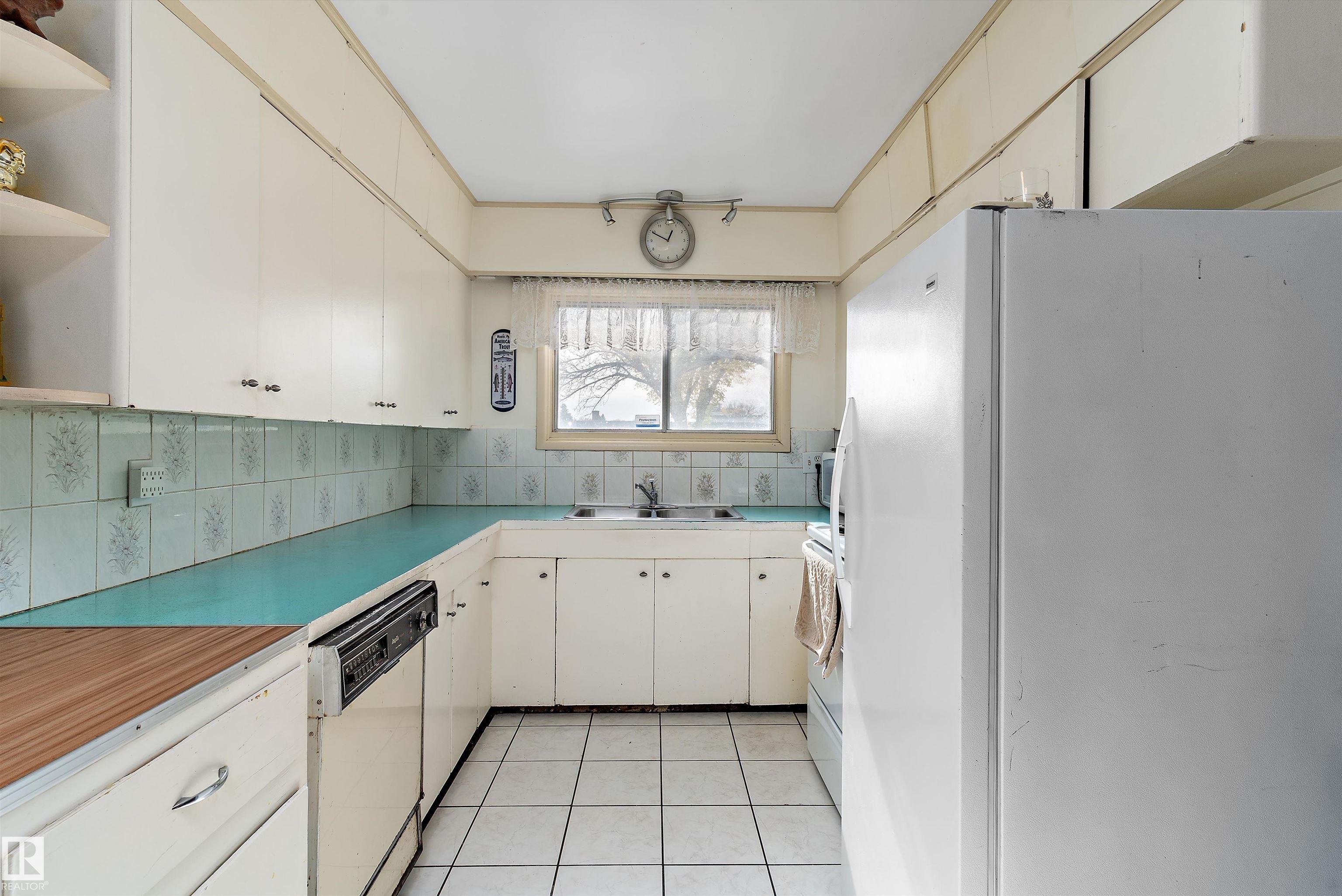 Photo 16 at 10570 66 Avenue NW, Allendale, Edmonton