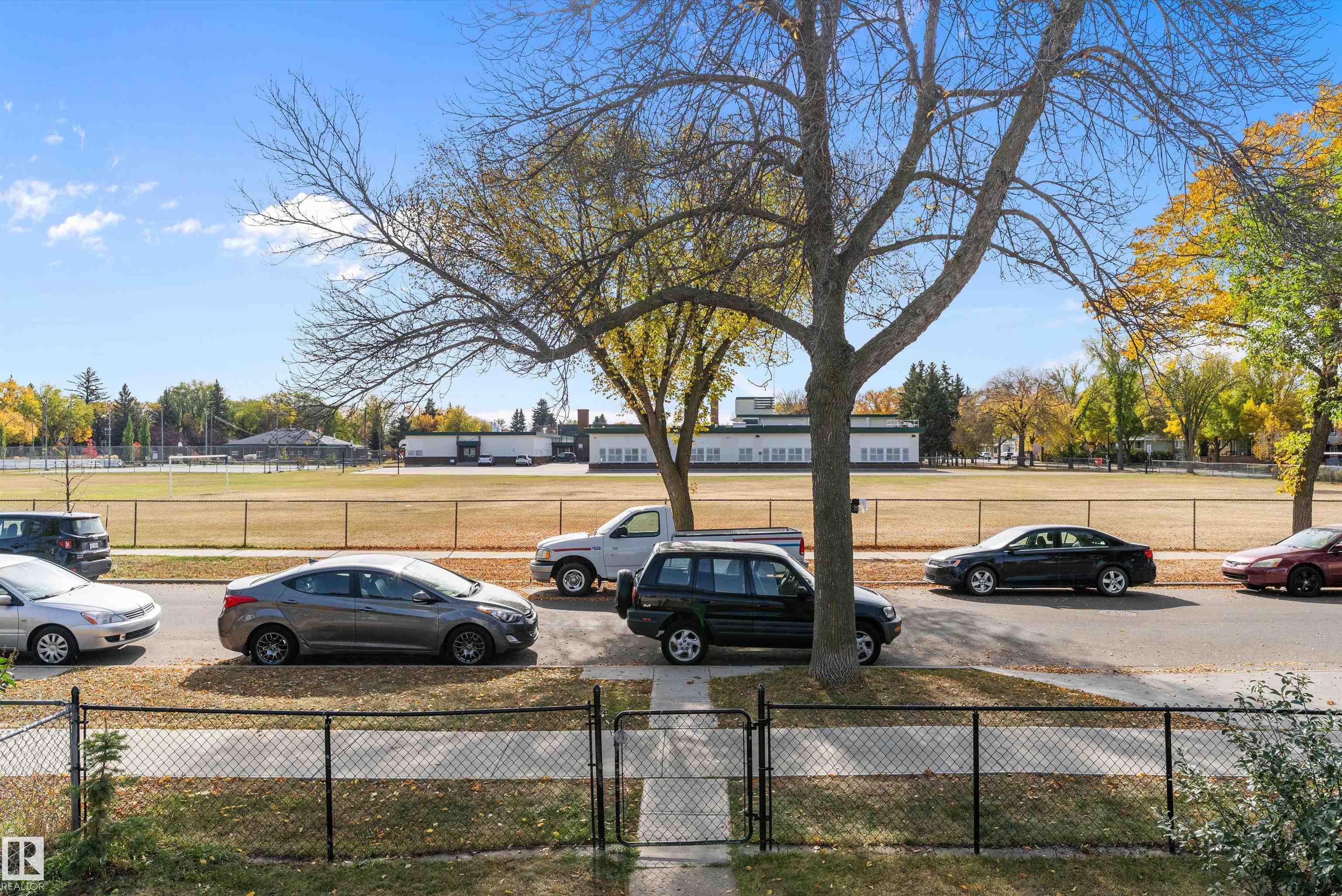 Photo 3 at 10570 66 Avenue NW, Allendale, Edmonton