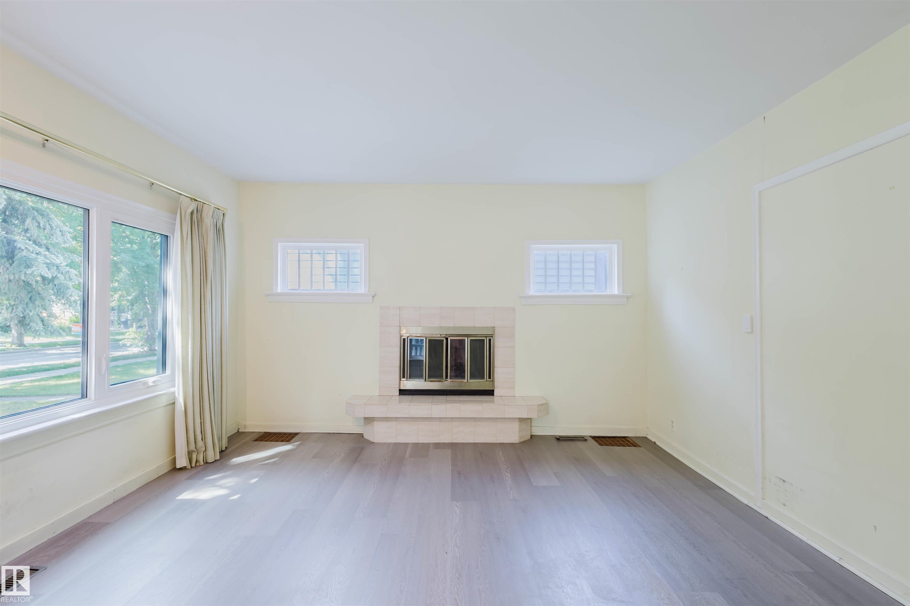 Photo 6 at 10942 88 Avenue NW, Garneau, Edmonton