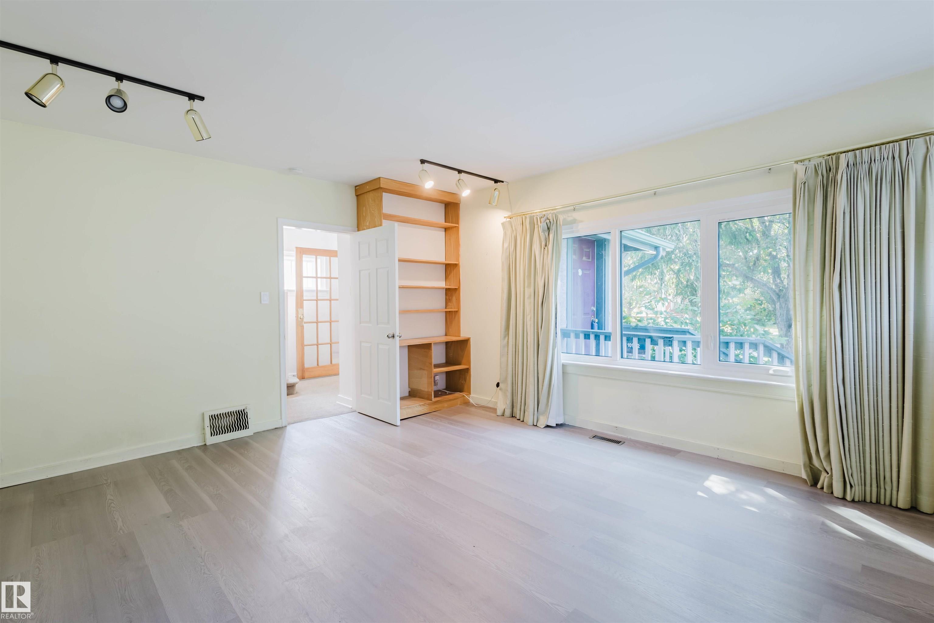 Photo 7 at 10942 88 Avenue NW, Garneau, Edmonton