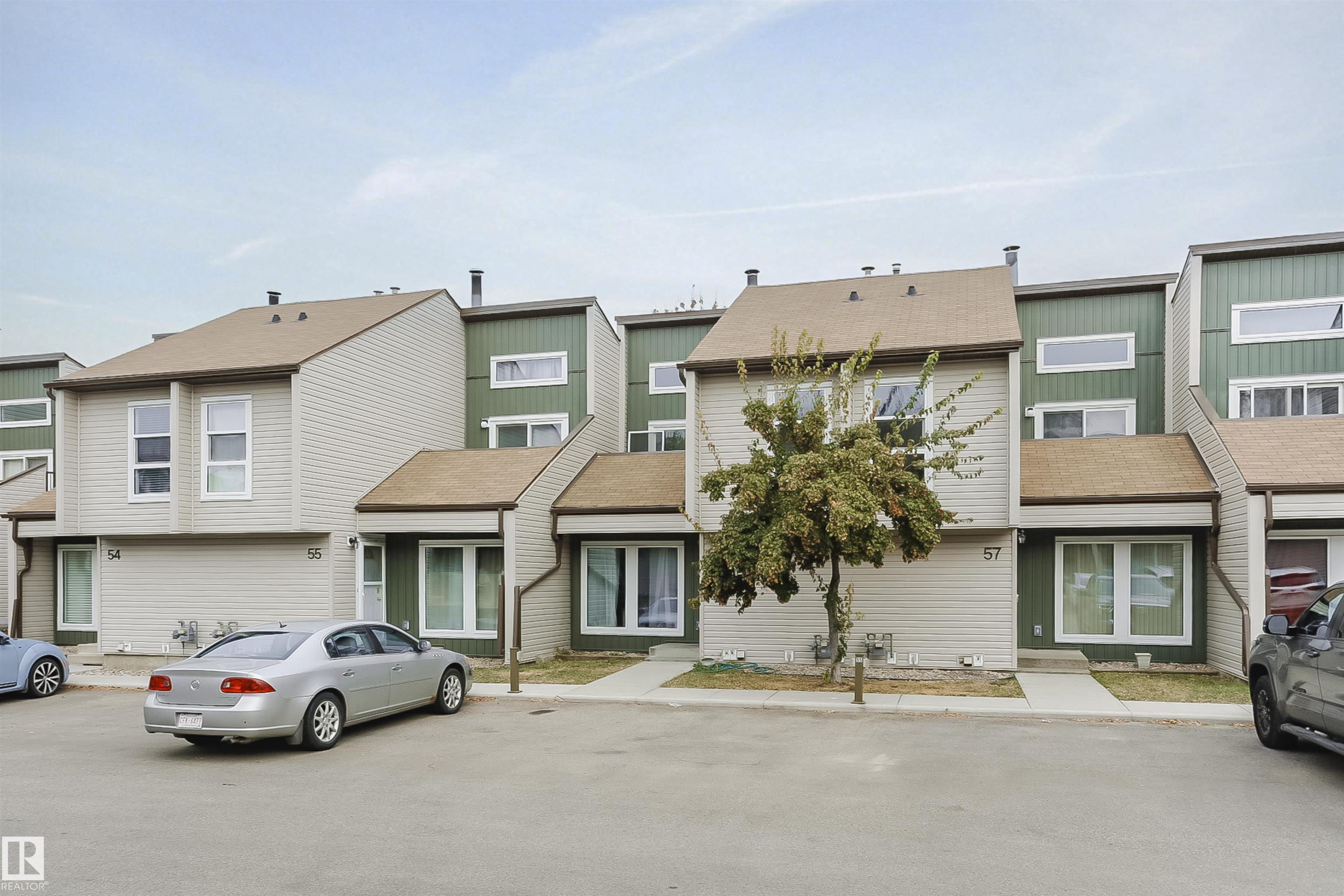 Photo 4 at 56 - 2020 105 Street NW, Keheewin, Edmonton