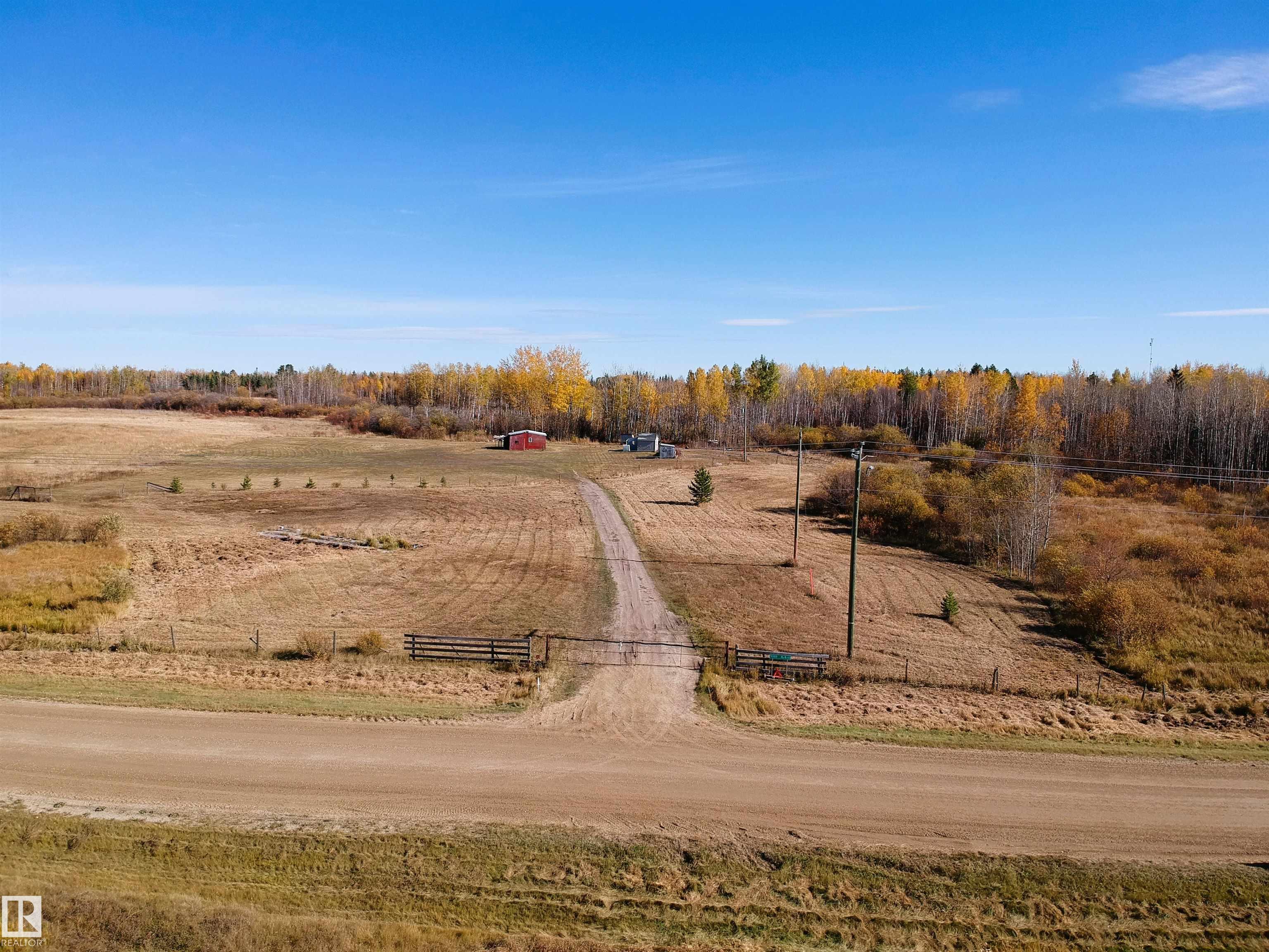 Photo 2 at 51101 Range Road 63, Tomahawk, Rural Parkland County