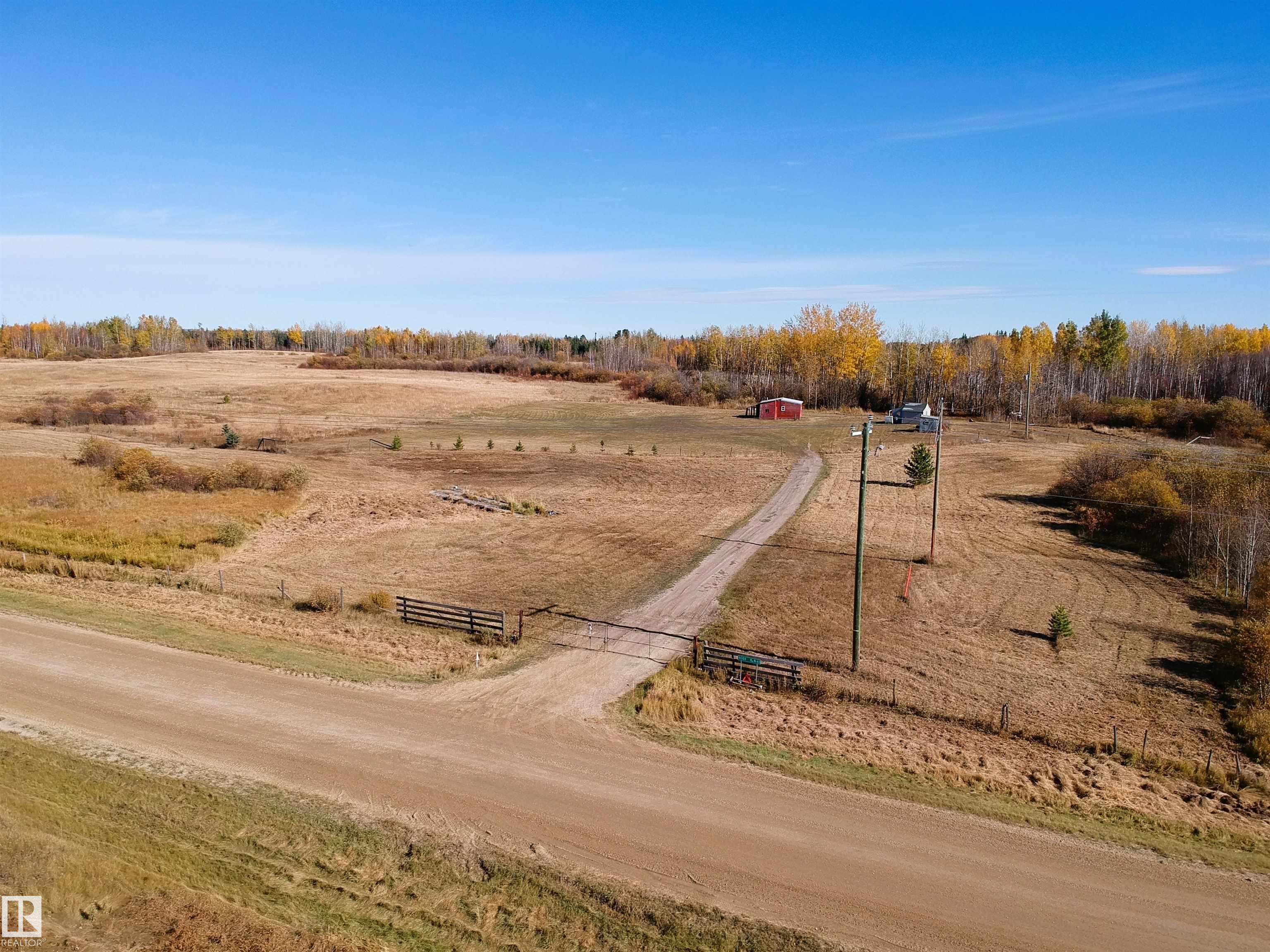 Photo 6 at 51101 Range Road 63, Tomahawk, Rural Parkland County