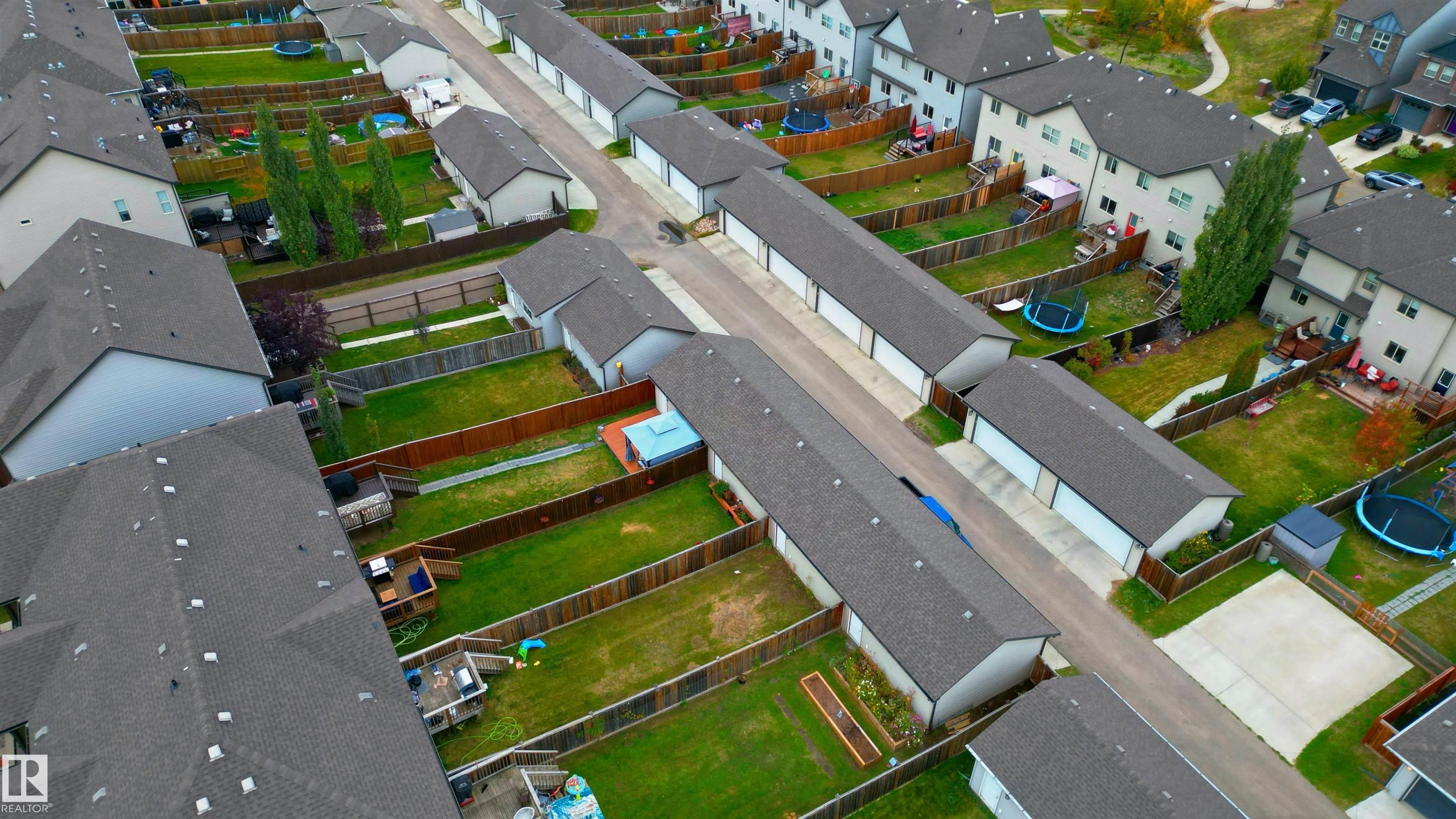 Photo 39 at 32 Greenbury Close, Greenbury, Spruce Grove