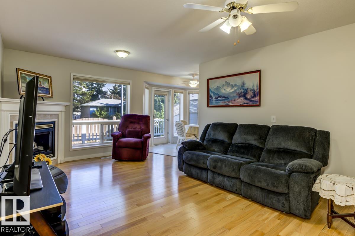 Photo 5 at 20 - 13320 124 Street NW, Kensington, Edmonton
