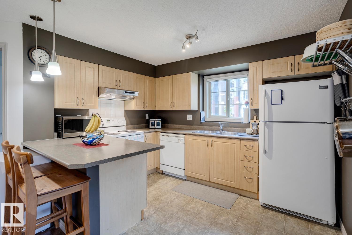 218 - 11449 Ellerslie Road SW, Rutherford, Edmonton 