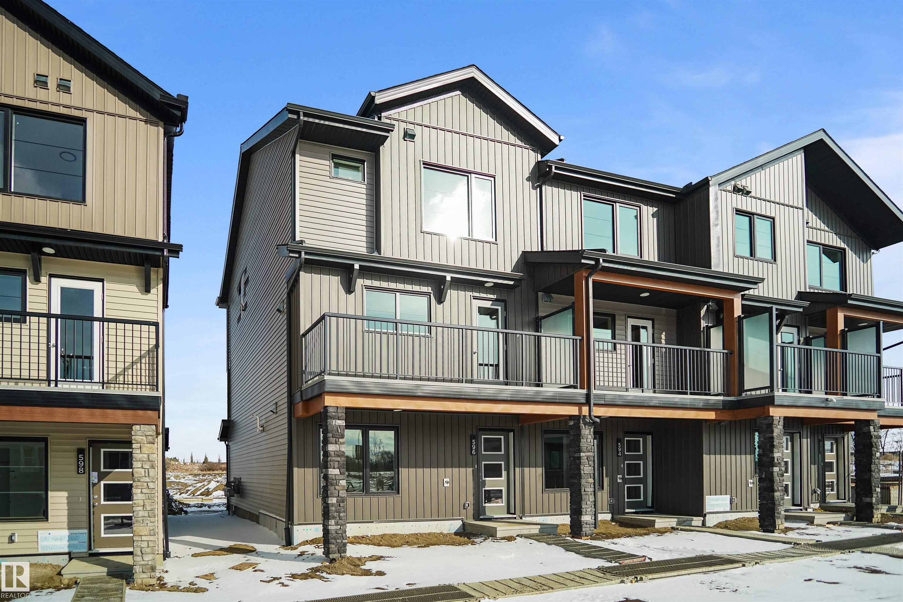 Photo 2 at 4157 Kinglet Drive NW, Kinglet Gardens, Edmonton