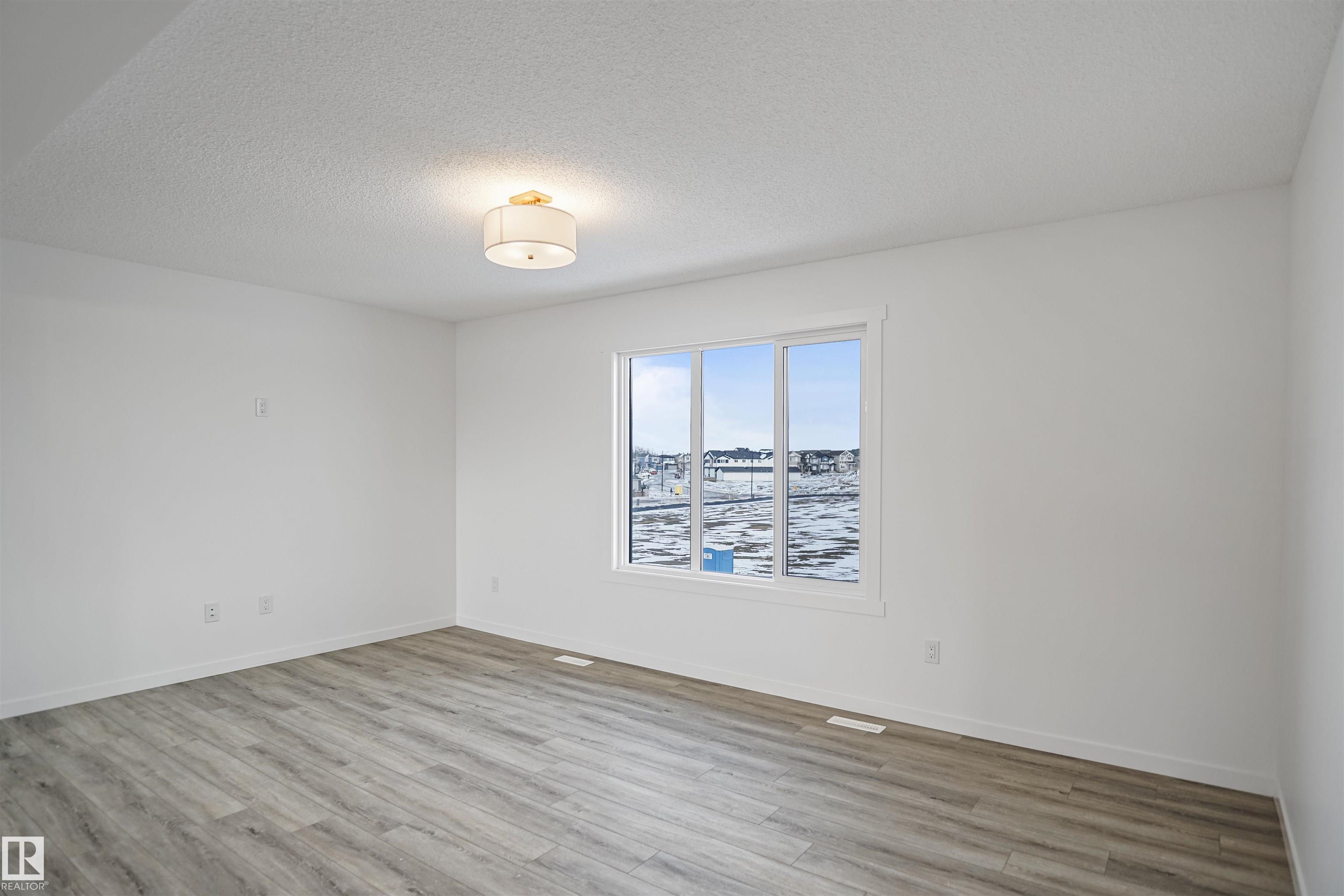 Photo 6 at 4157 Kinglet Drive NW, Kinglet Gardens, Edmonton