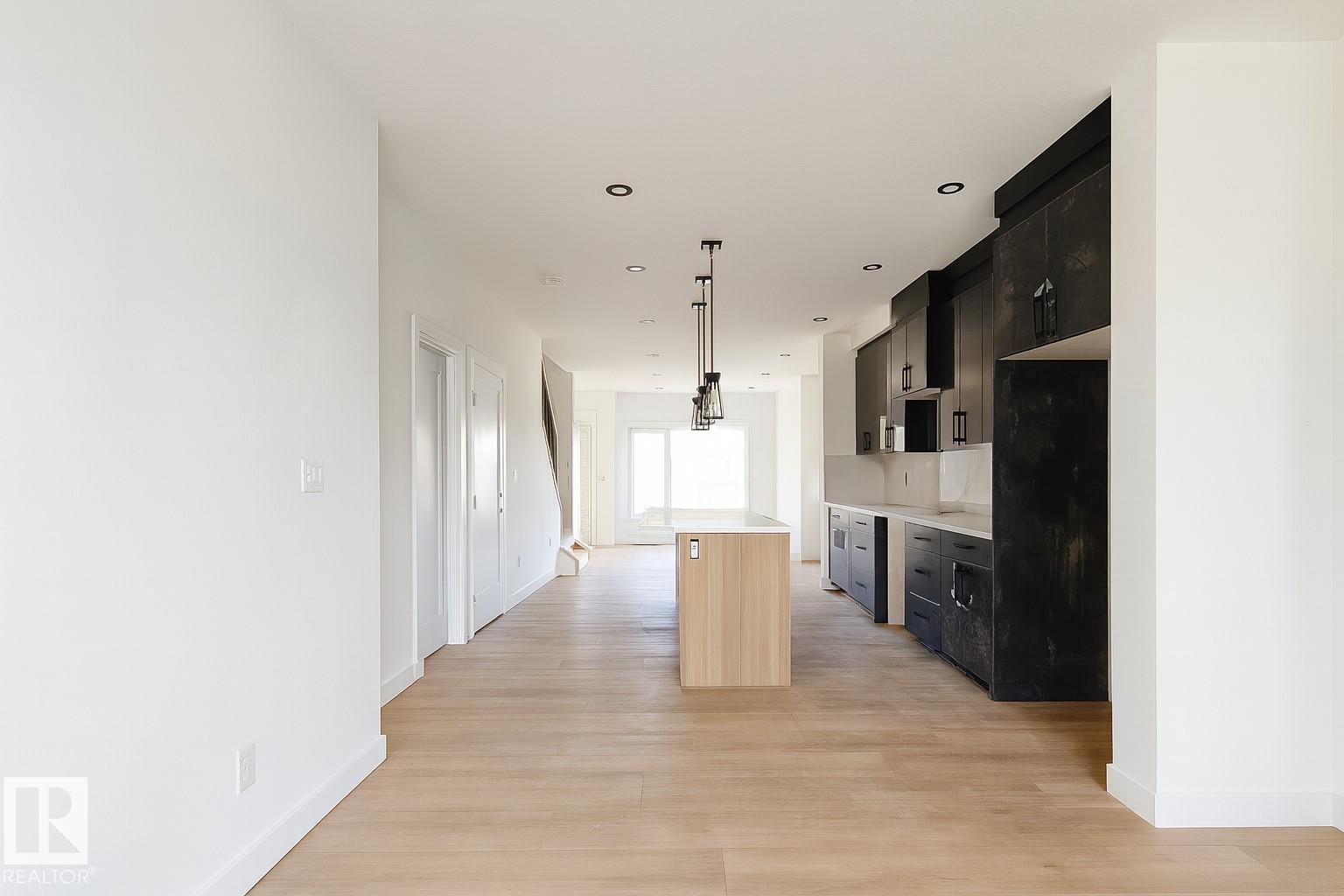 Picture for 5304 104A ST NW