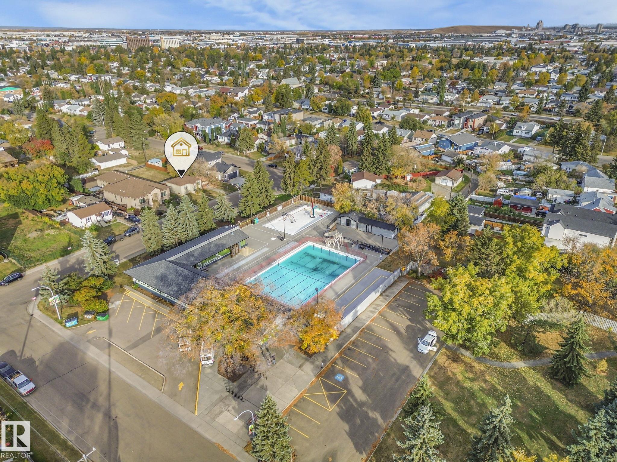 Photo 14 at 10522 158 Street NW, Britannia Youngstown, Edmonton