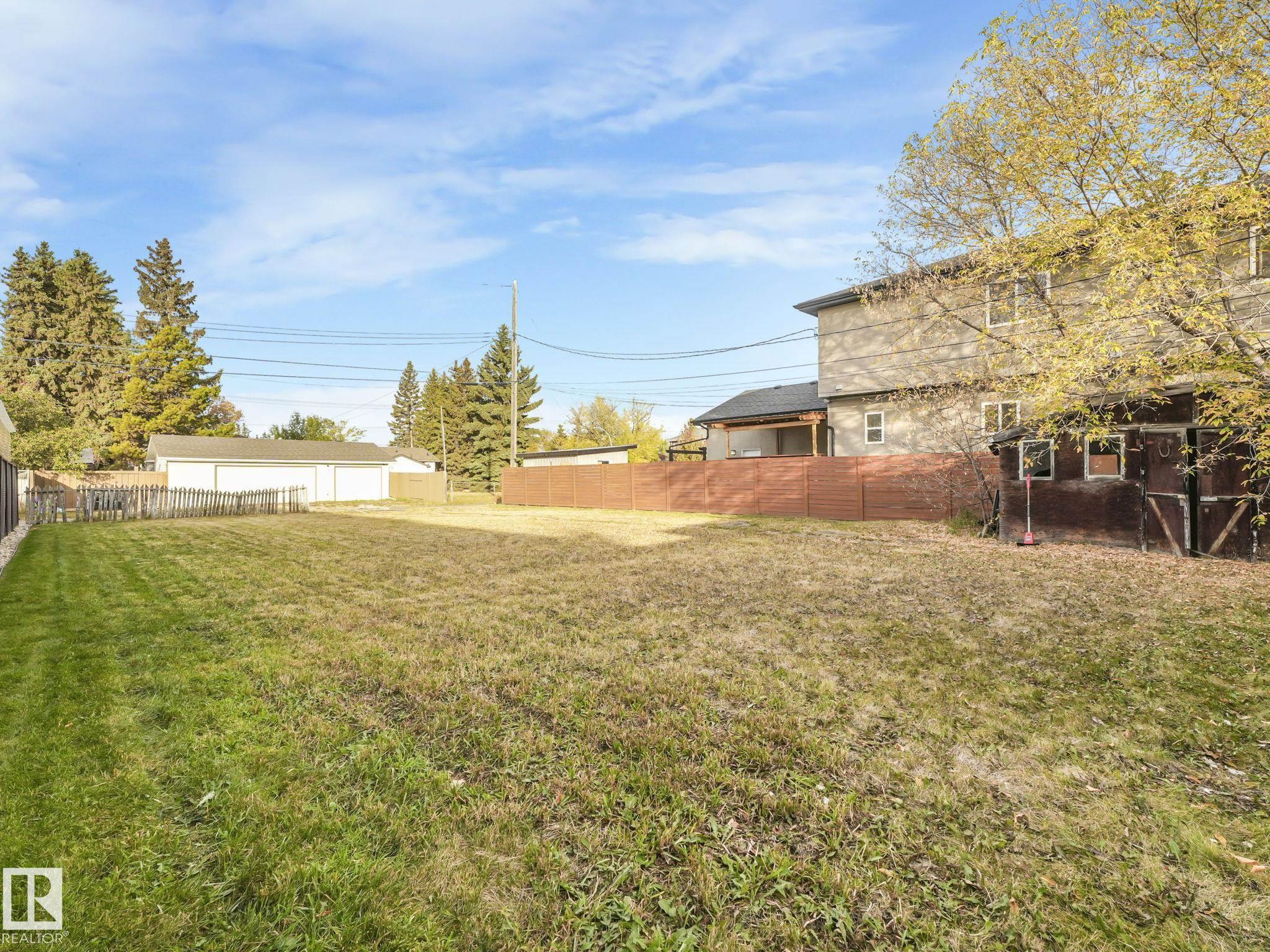 Photo 29 at 10522 158 Street NW, Britannia Youngstown, Edmonton