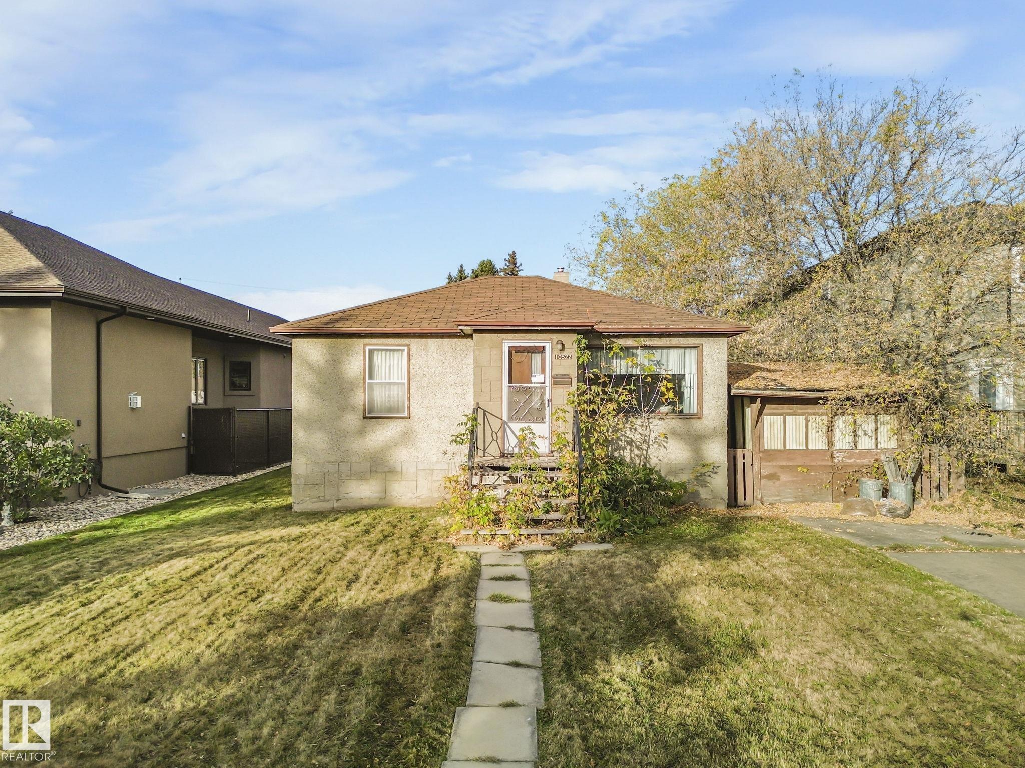 Photo 5 at 10522 158 Street NW, Britannia Youngstown, Edmonton
