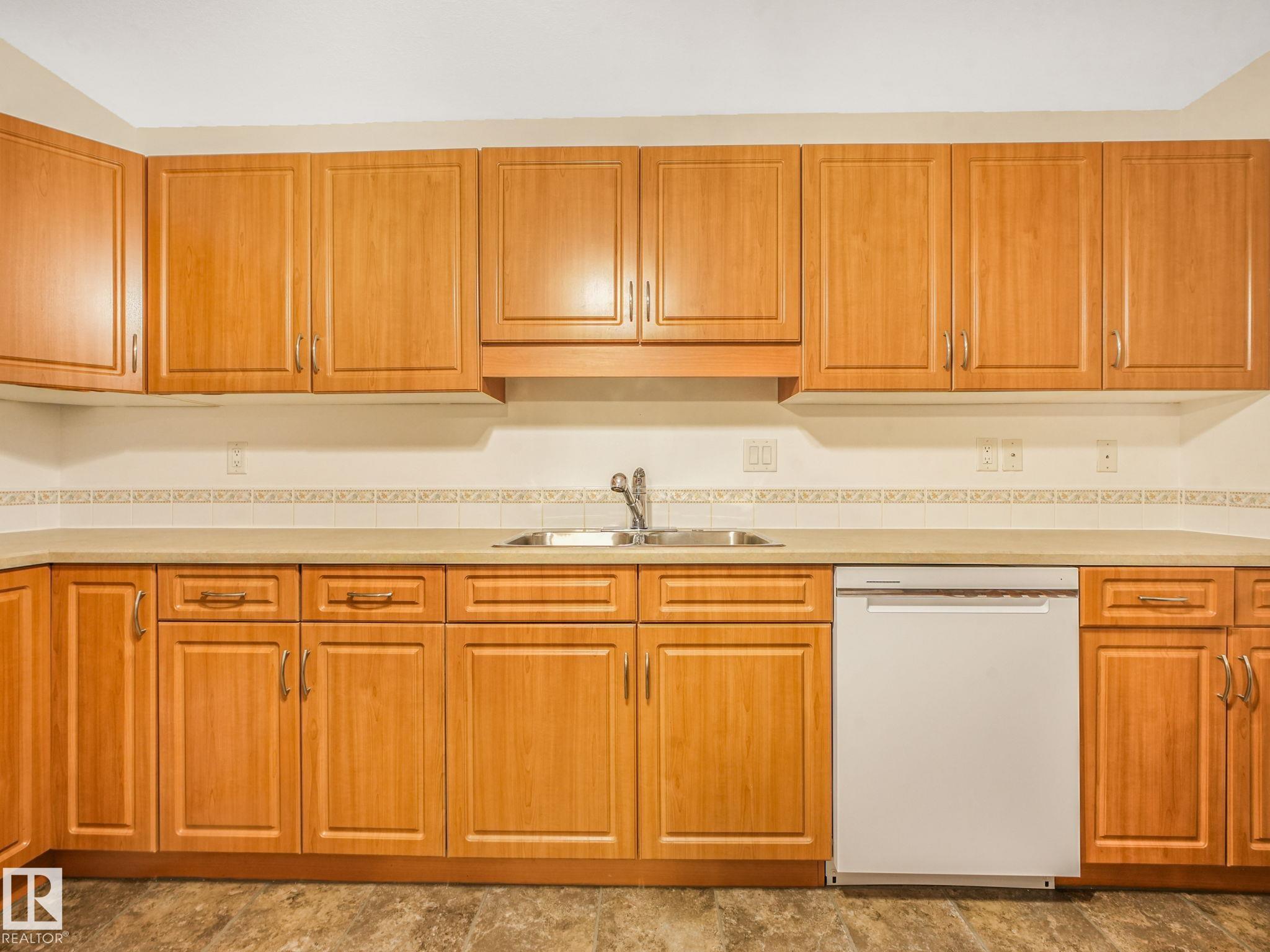 Photo 9 at 211 - 6220 Fulton Road NW, Fulton Place, Edmonton