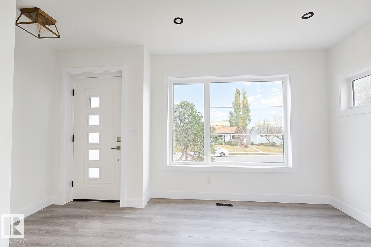 Picture for 5306 104A ST NW