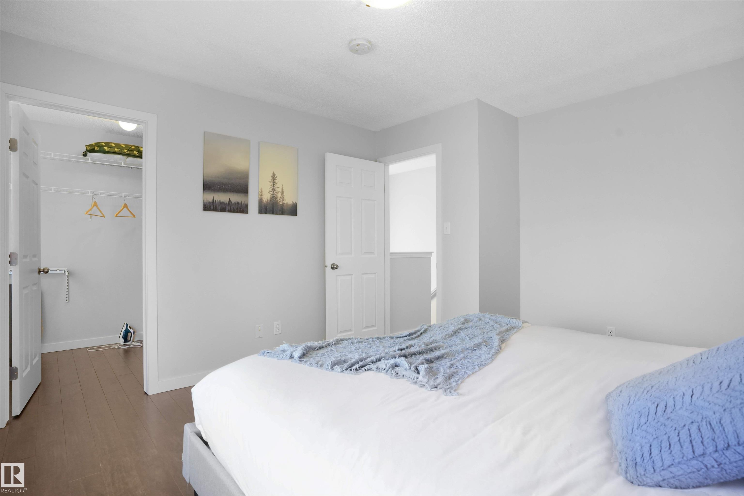 Photo 21 at 21353 87a Avenue NW, Suder Greens, Edmonton