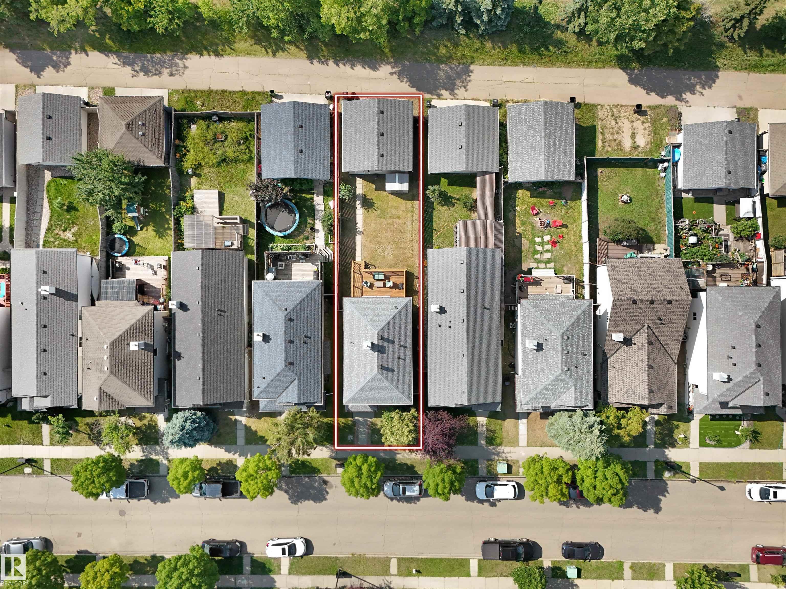 Photo 7 at 21353 87a Avenue NW, Suder Greens, Edmonton