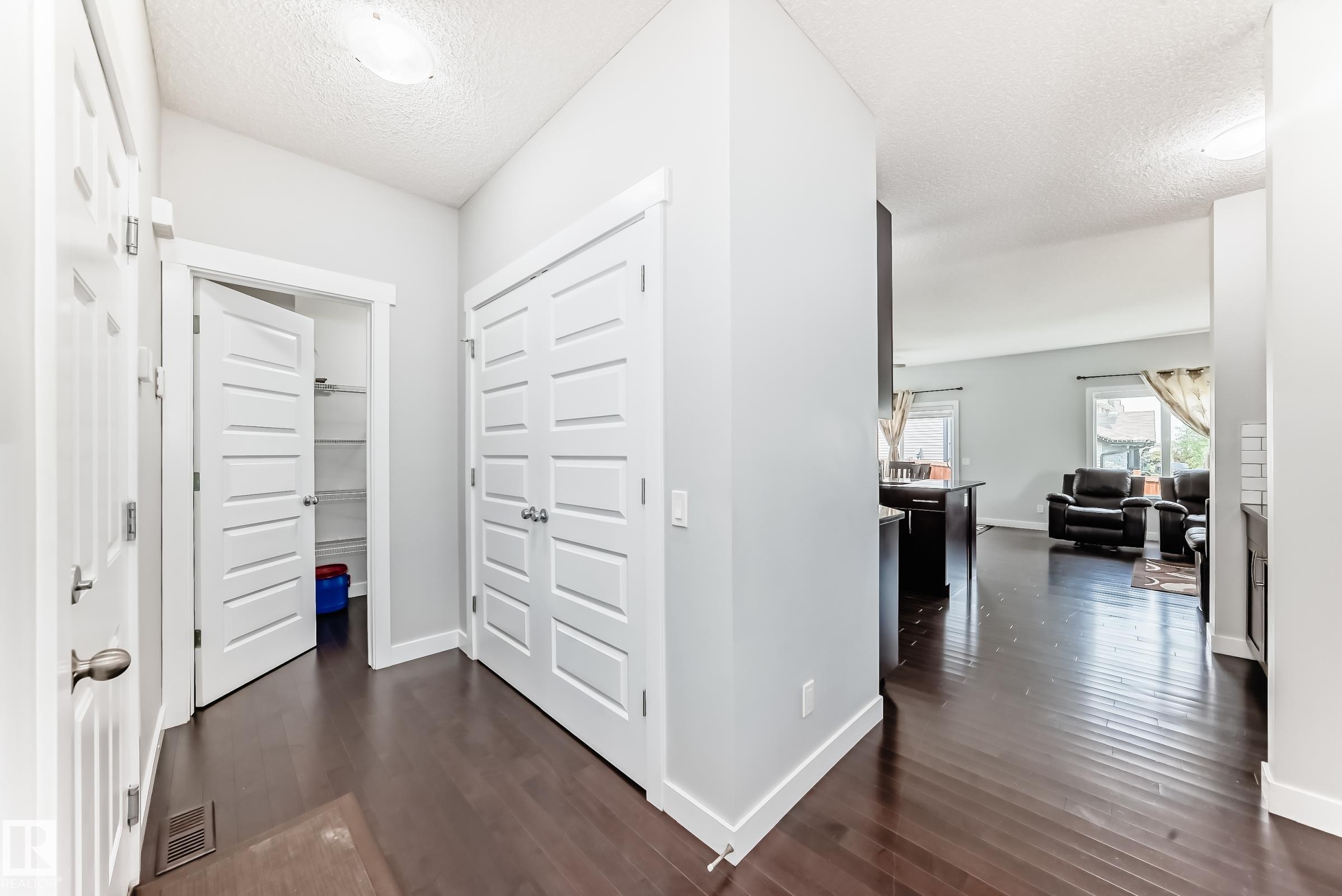 Photo 16 at 1452 30 Street NW, Laurel, Edmonton