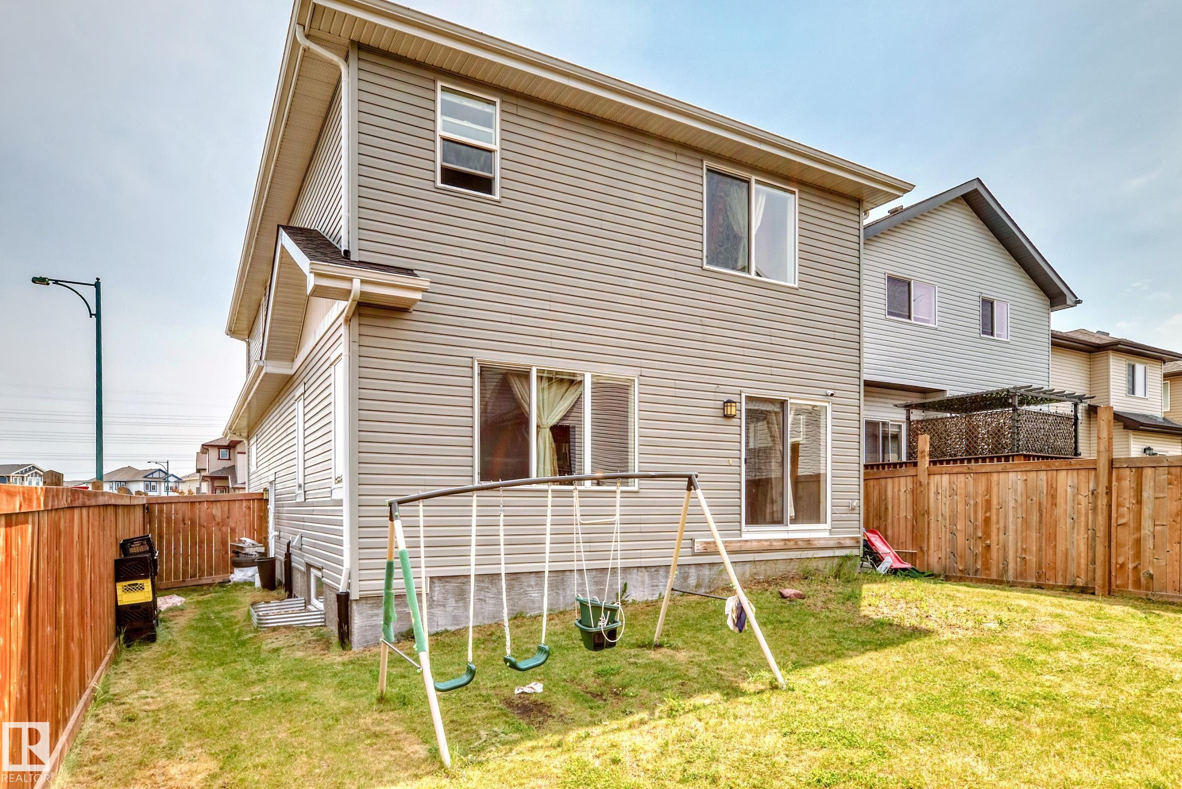 Photo 48 at 1452 30 Street NW, Laurel, Edmonton