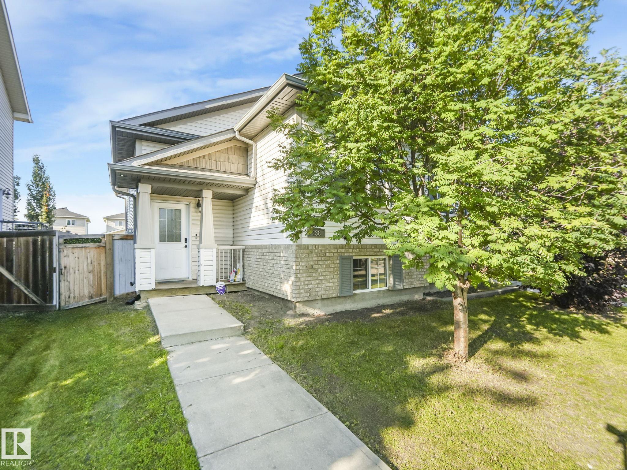 Photo 2 at 238 Avena Circle, Deer Valley, Leduc