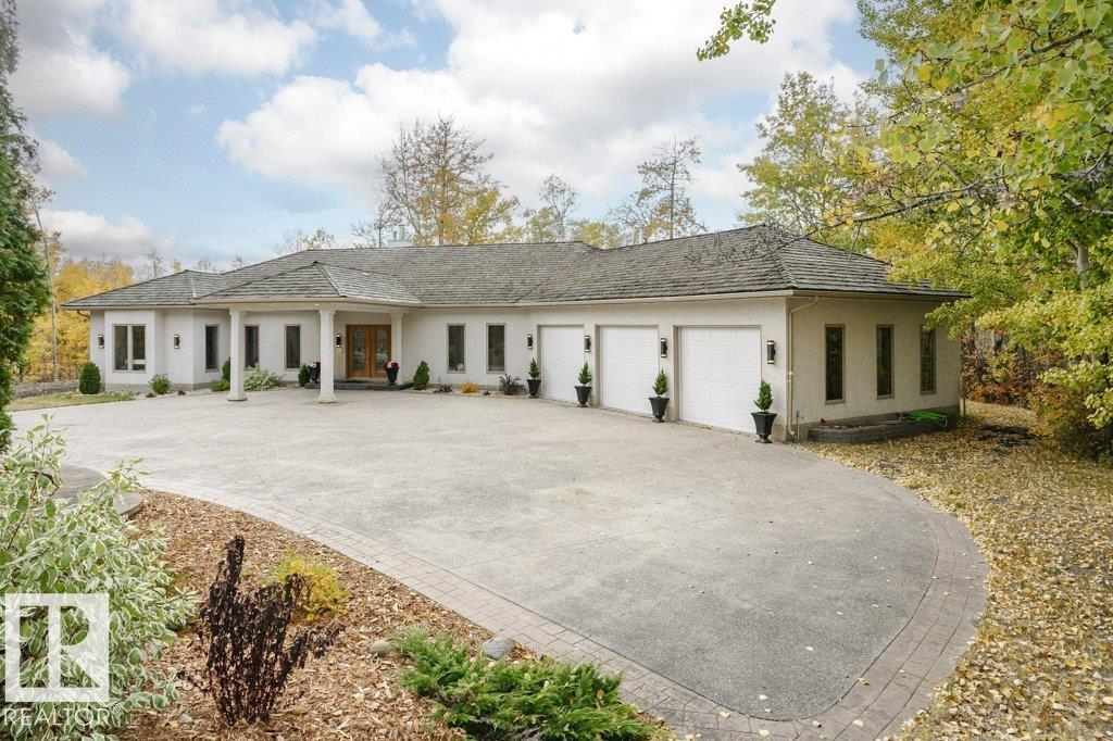 Photo 2 at 52245 Rge Rd 225, Huntington Hills Estates, Rural Strathcona County
