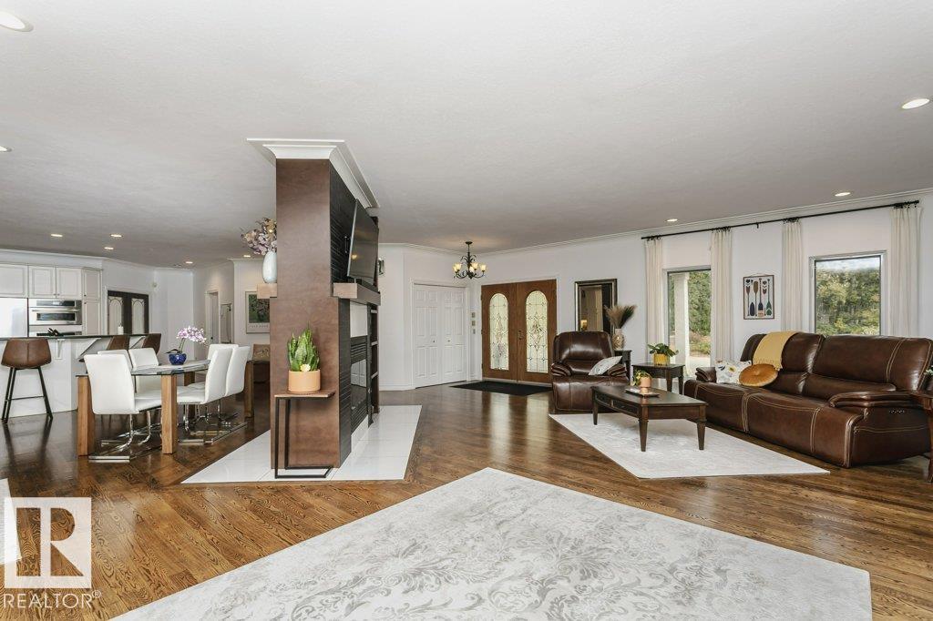 Photo 6 at 52245 Rge Rd 225, Huntington Hills Estates, Rural Strathcona County