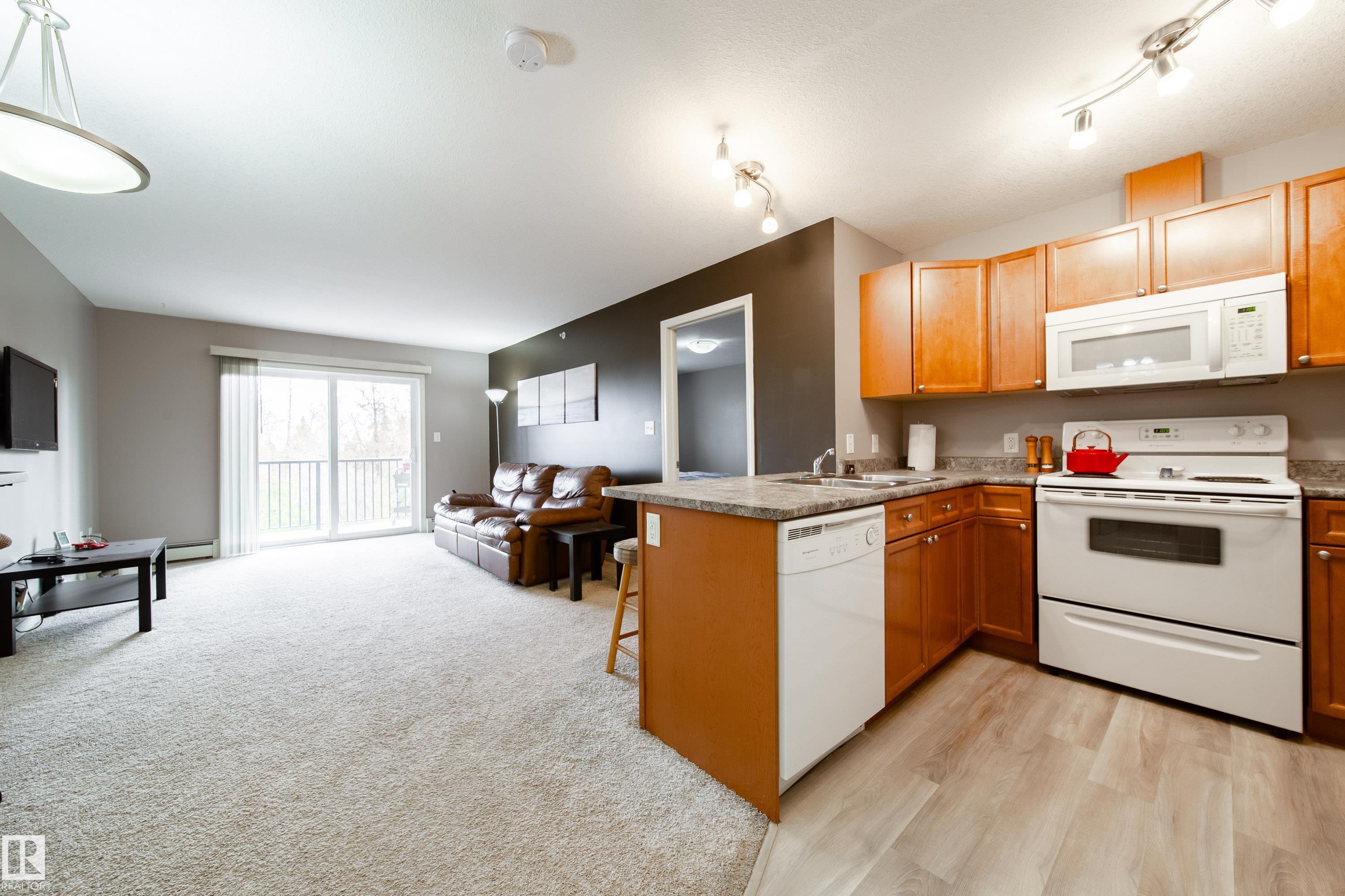 Photo 6 at 401 - 4903 47 Avenue, Old Town, Stony Plain
