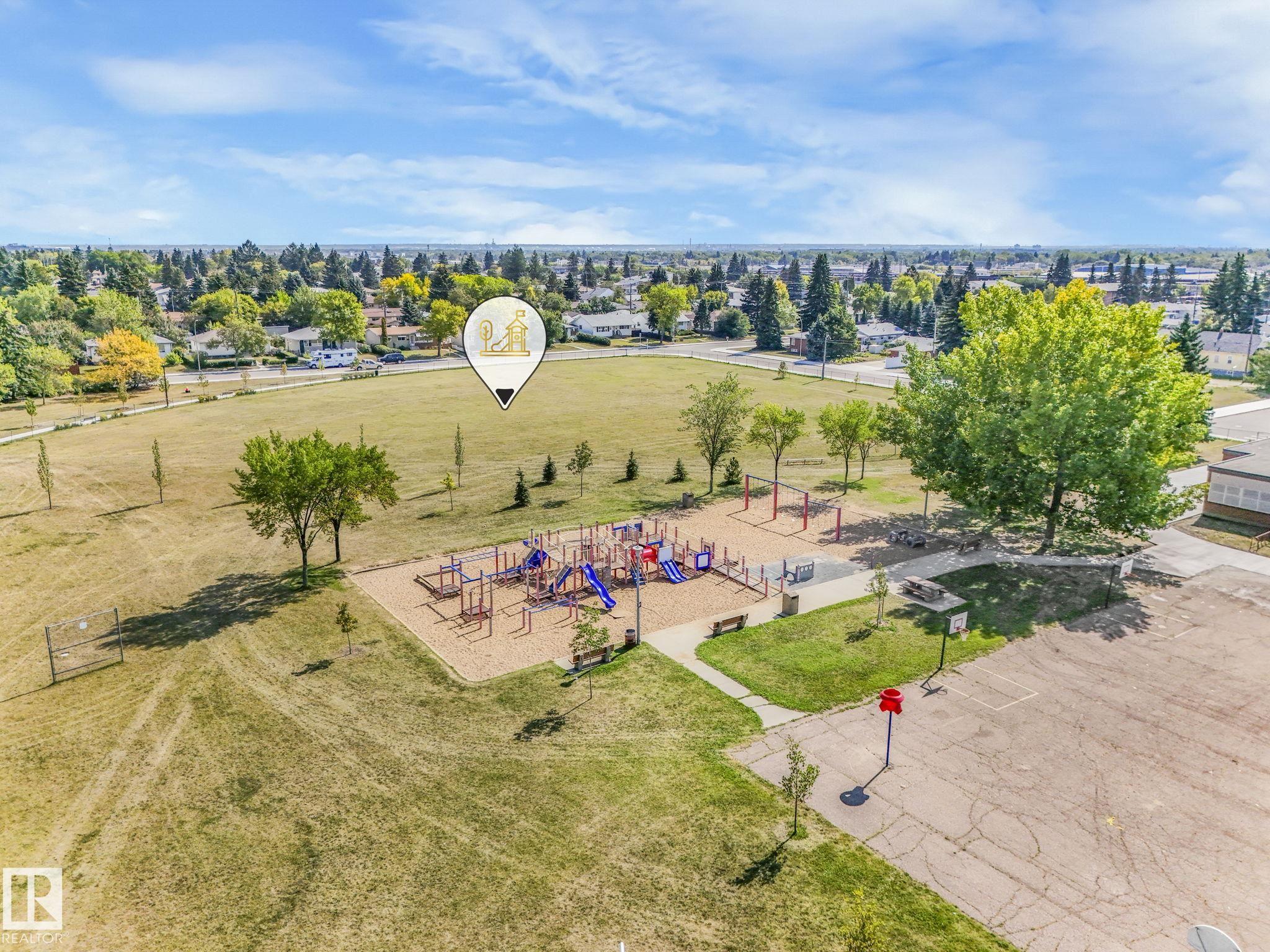 Photo 72 at 9211 130 Avenue NW, Killarney, Edmonton