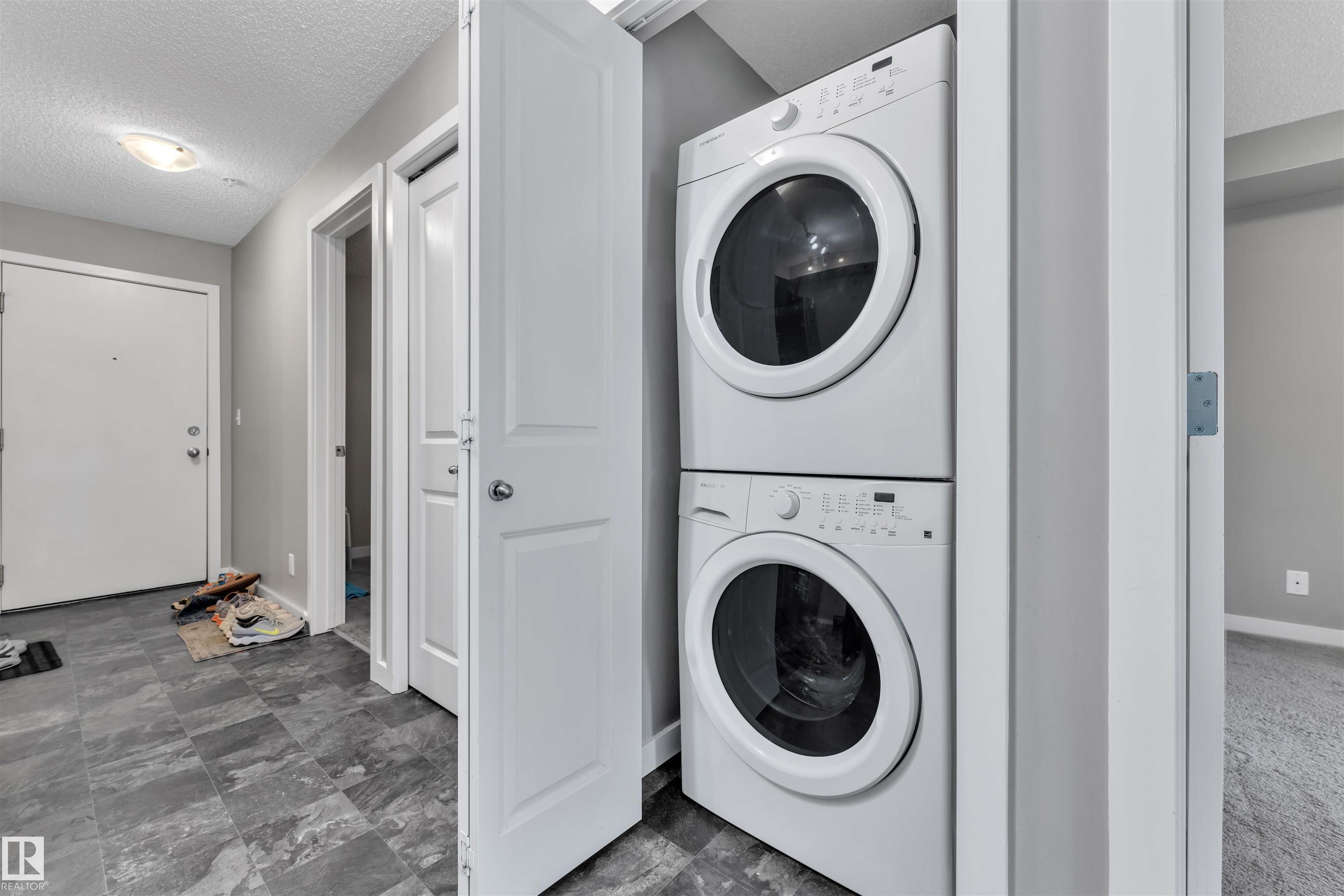 Photo 17 at 103 - 107 Watt Common SW, Walker, Edmonton