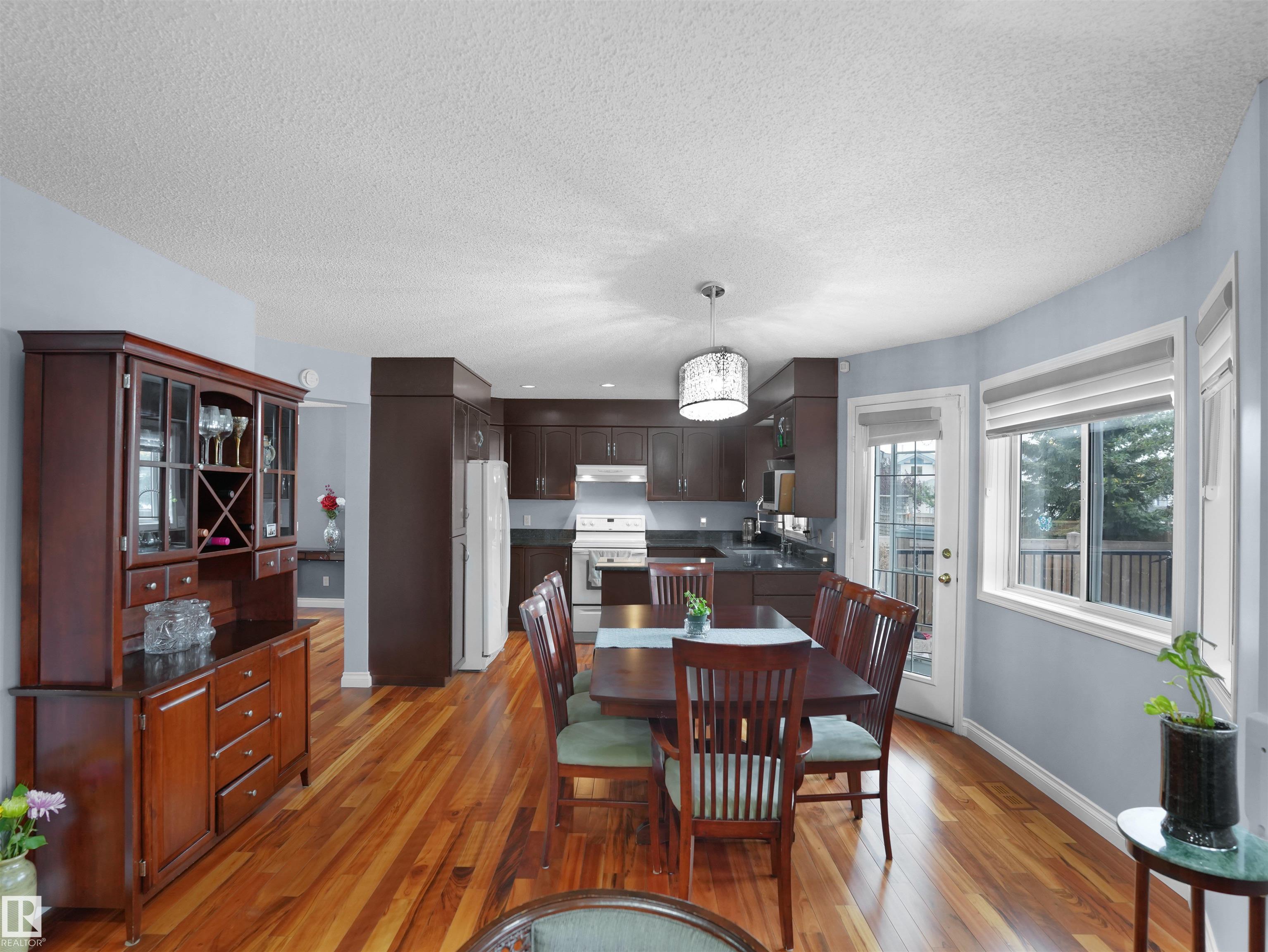 Photo 15 at 3628 31 Street NW, Wild Rose, Edmonton