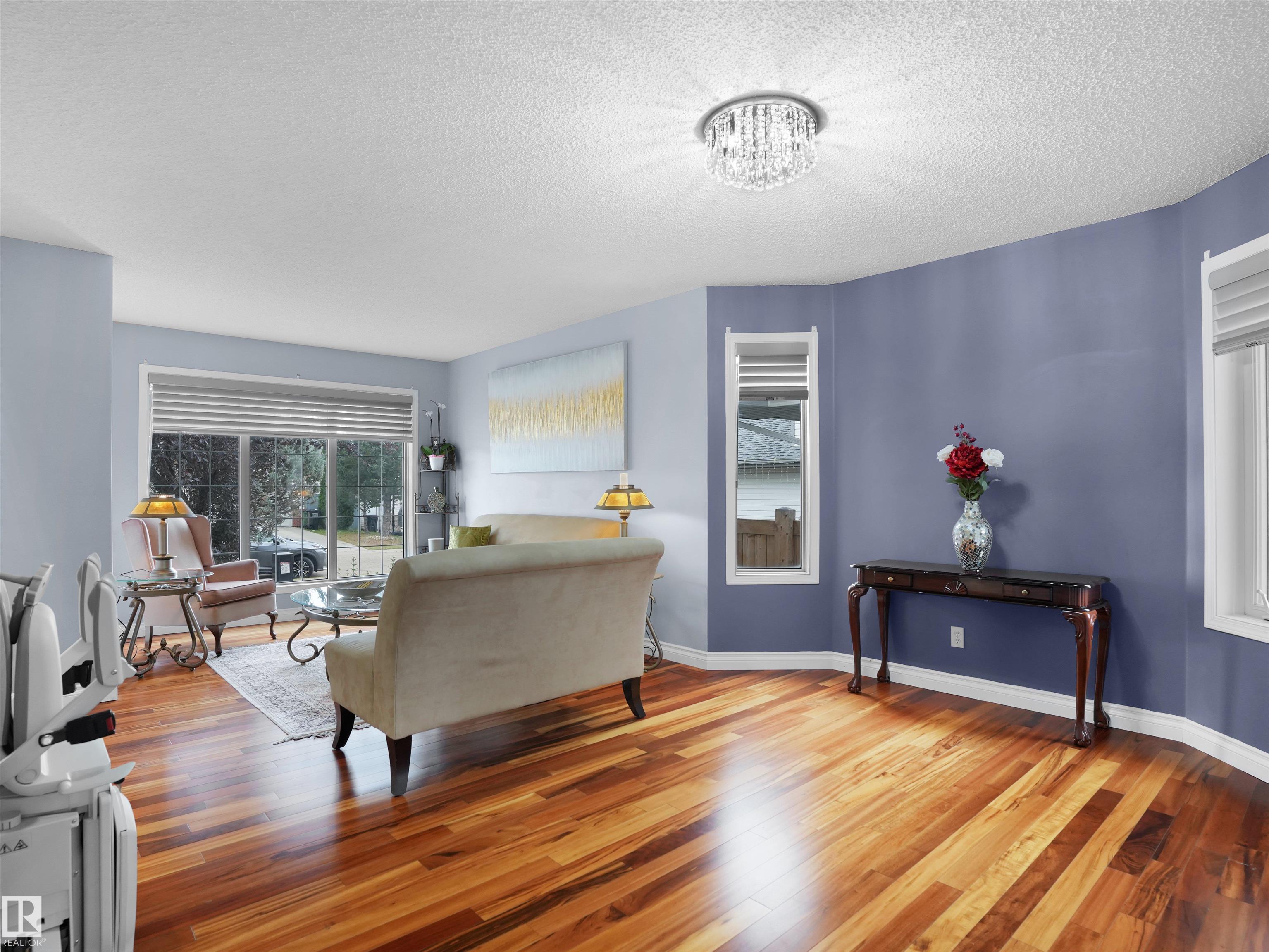 Photo 8 at 3628 31 Street NW, Wild Rose, Edmonton