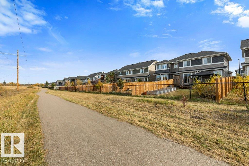 Photo 40 at 3873 Robins Crescent NW, Starling, Edmonton