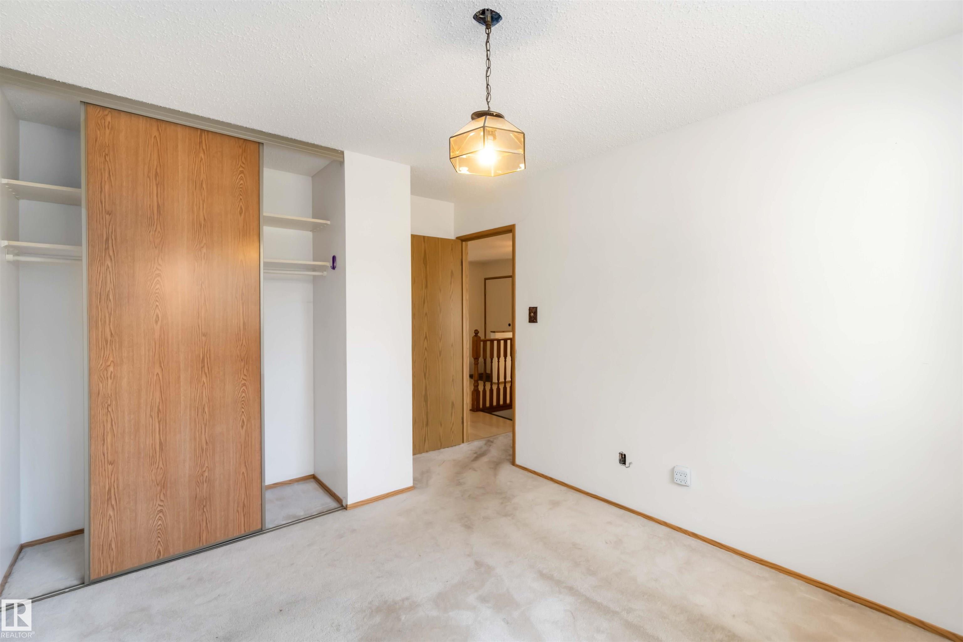 Photo 19 at 223 Oeming Road NW, Bulyea Heights, Edmonton