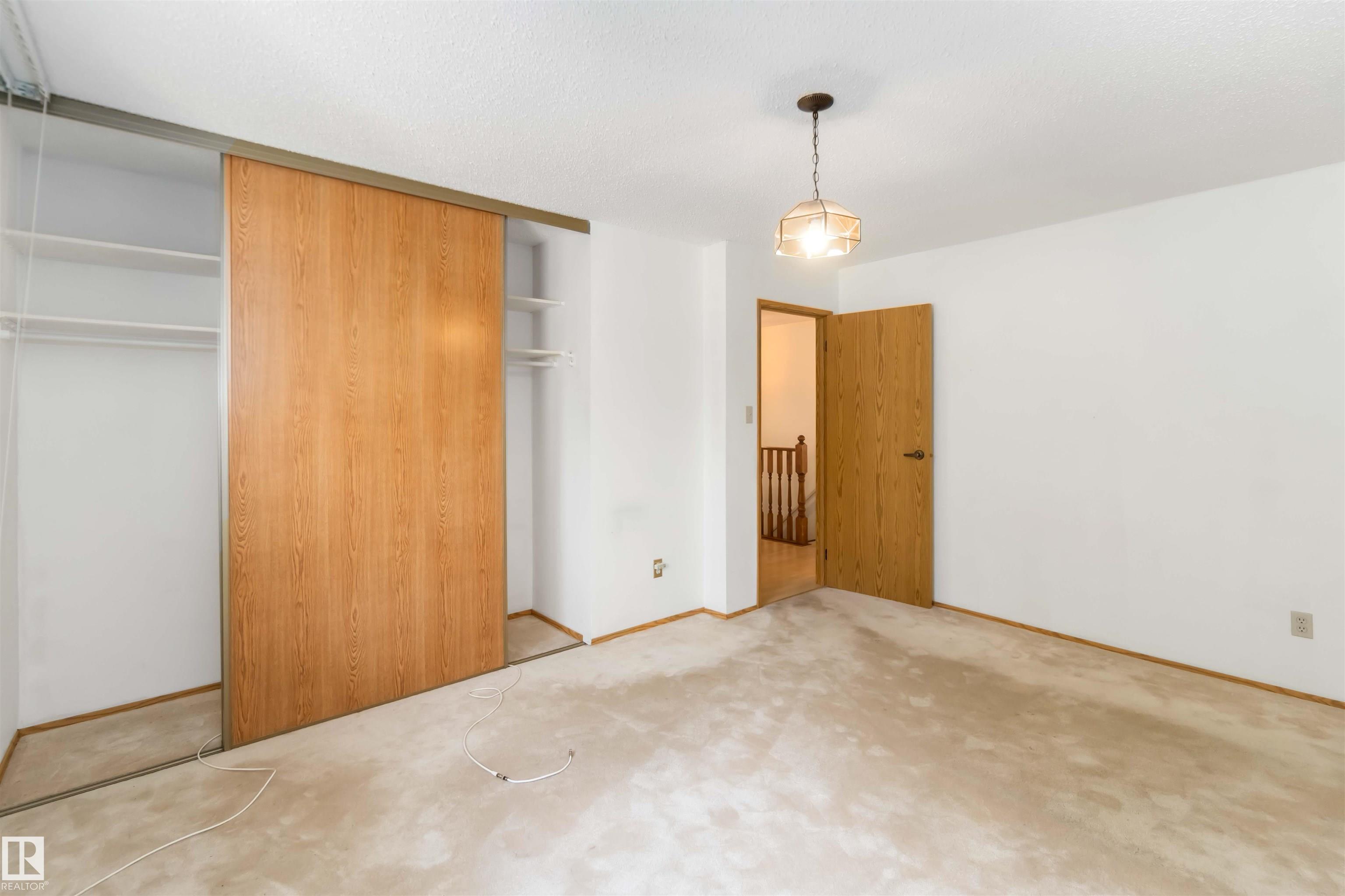 Photo 22 at 223 Oeming Road NW, Bulyea Heights, Edmonton