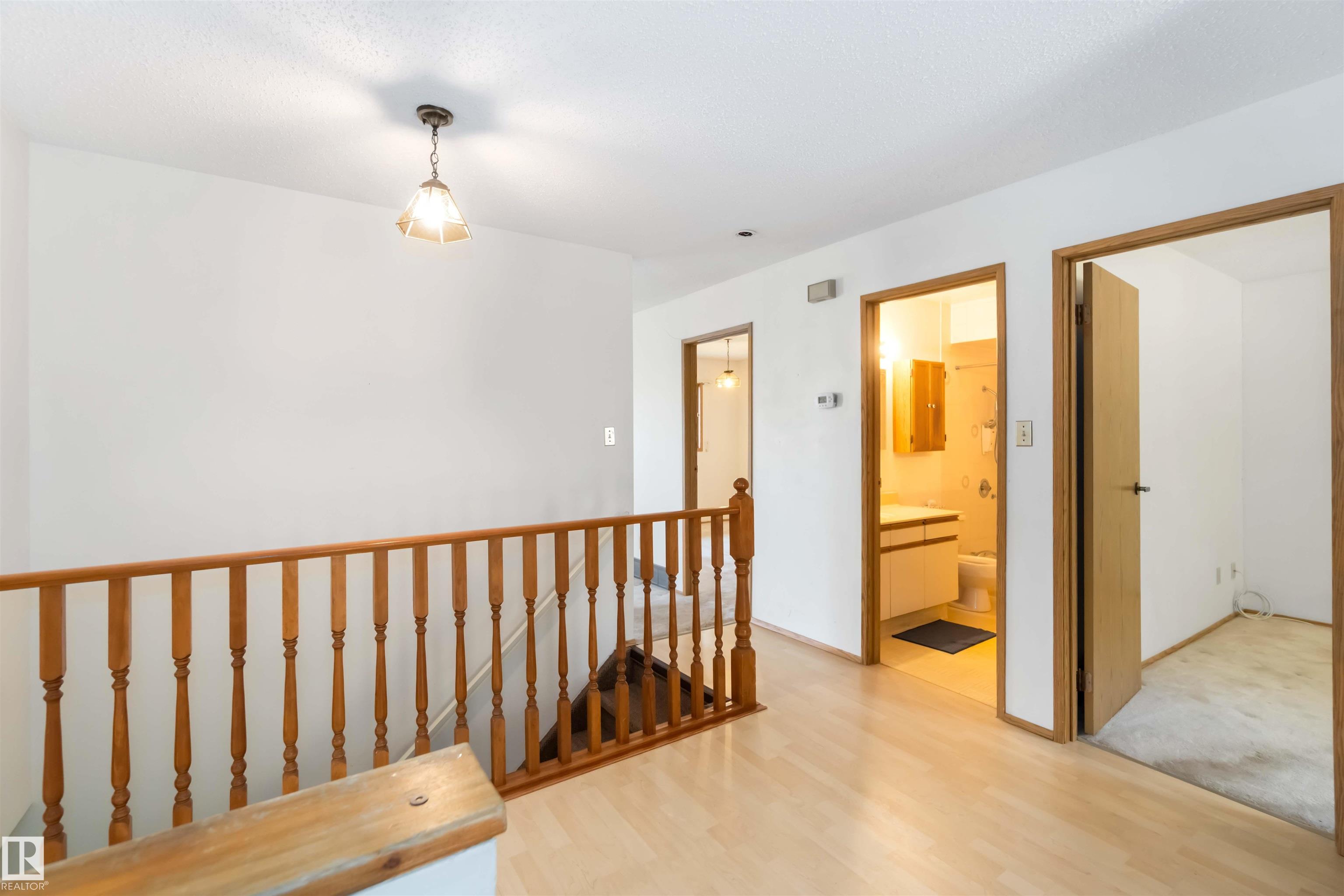 Photo 9 at 223 Oeming Road NW, Bulyea Heights, Edmonton