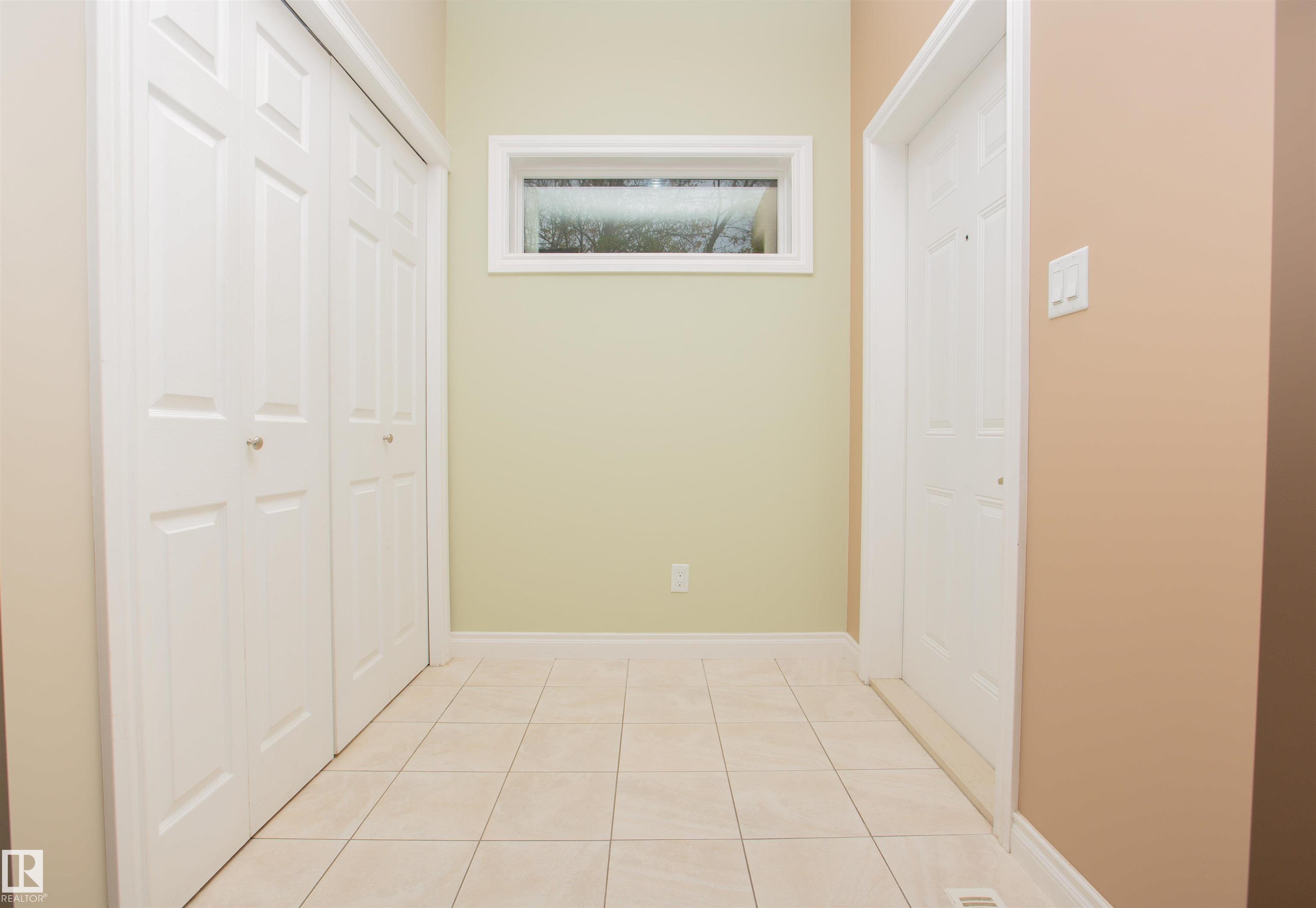 Photo 2 at 11213 125 Street NW, Inglewood, Edmonton