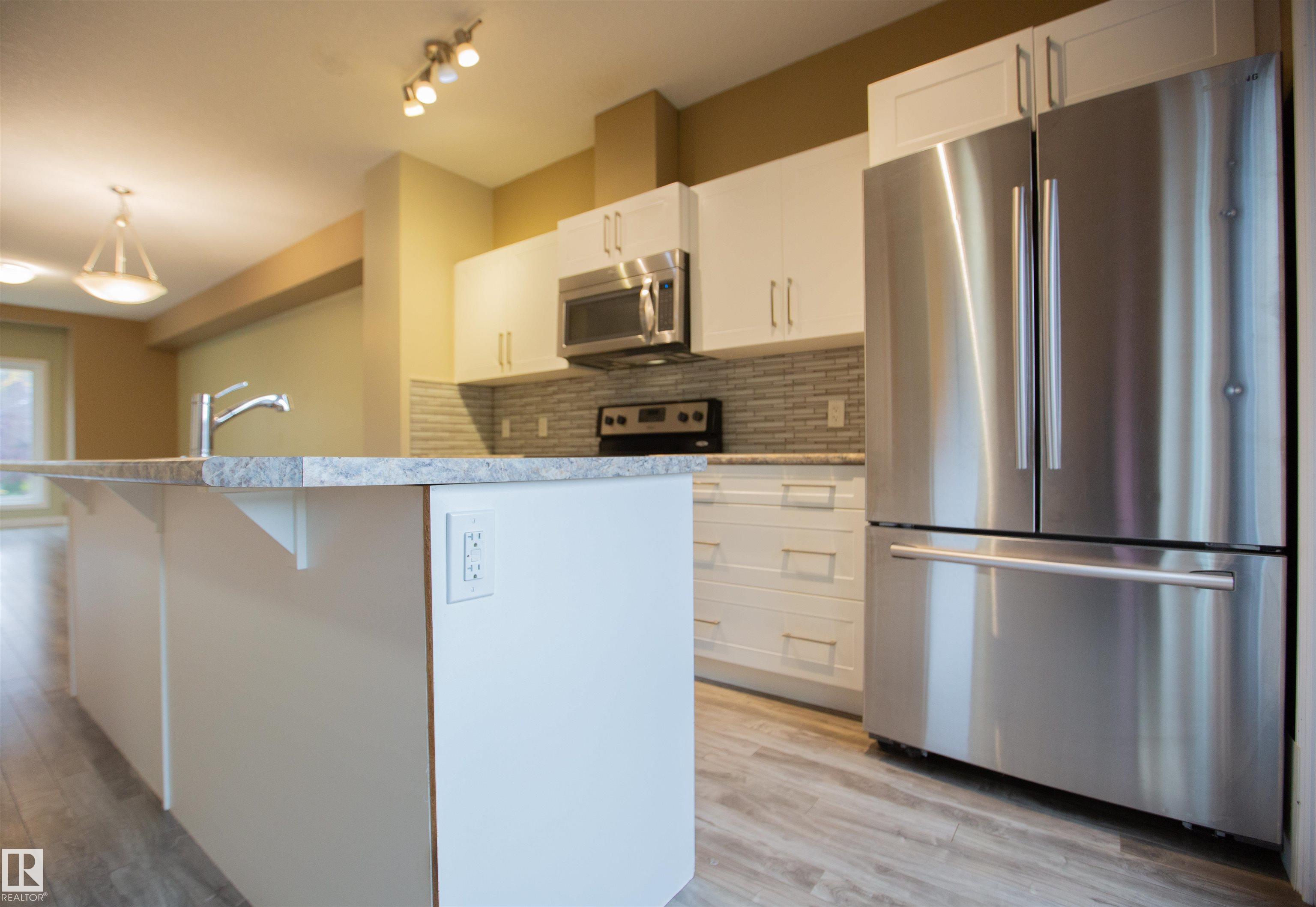 Photo 6 at 11213 125 Street NW, Inglewood, Edmonton