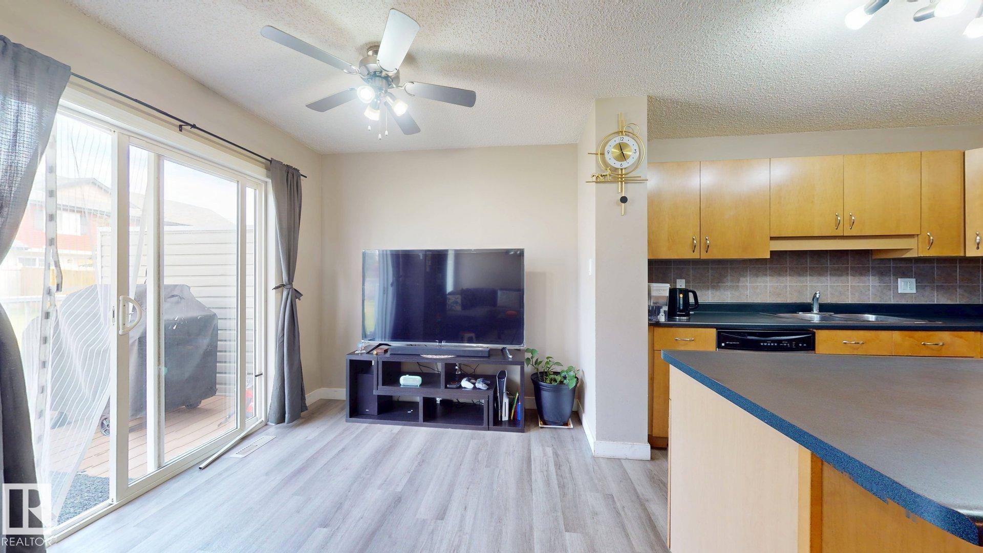Photo 12 at 1150 37b Avenue NW, Tamarack, Edmonton