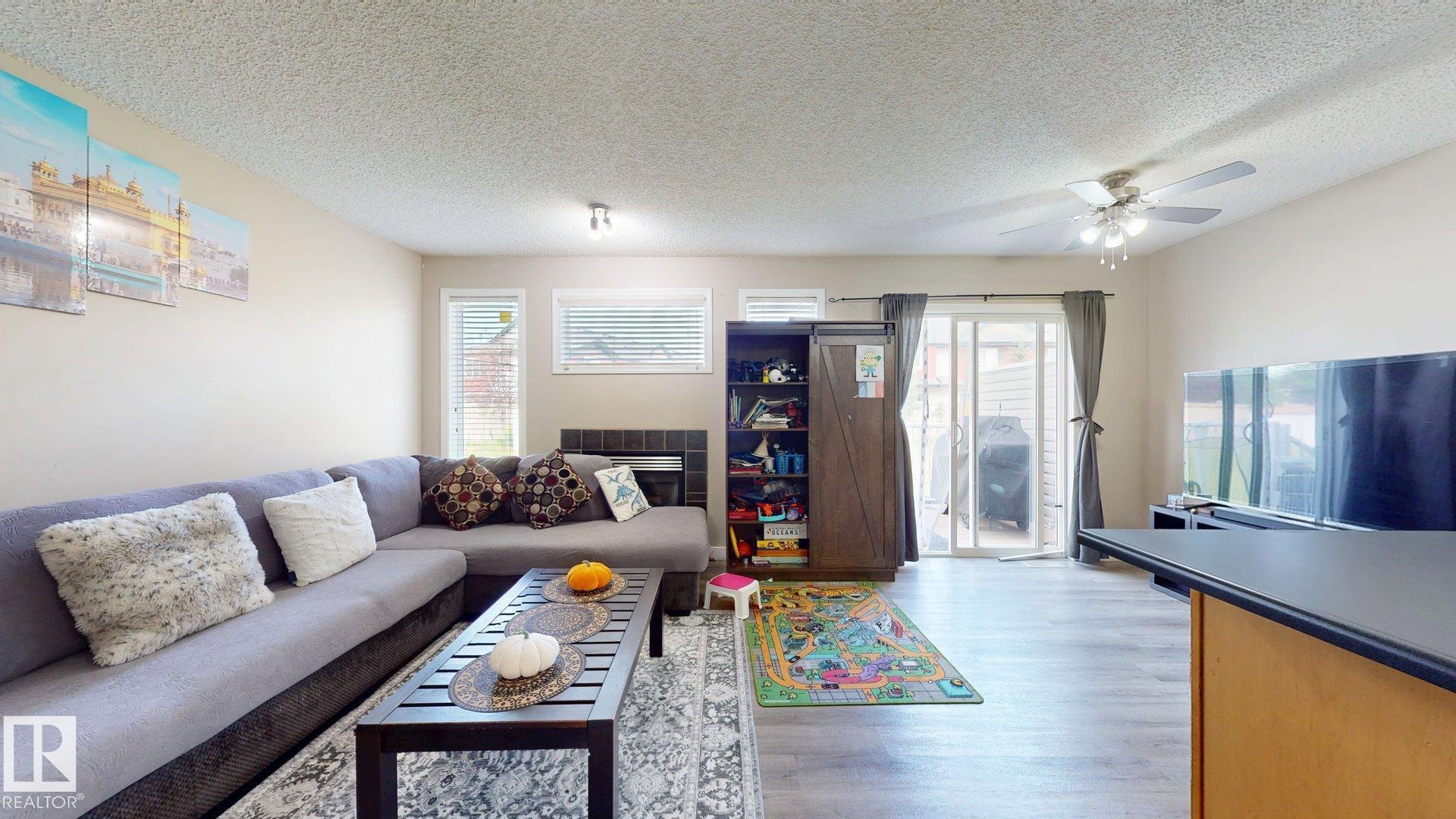 Photo 13 at 1150 37b Avenue NW, Tamarack, Edmonton