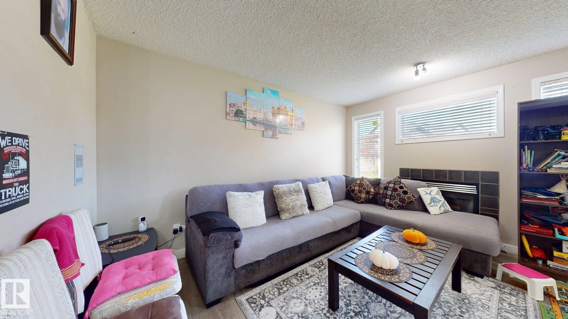 Photo 9 at 1150 37b Avenue NW, Tamarack, Edmonton