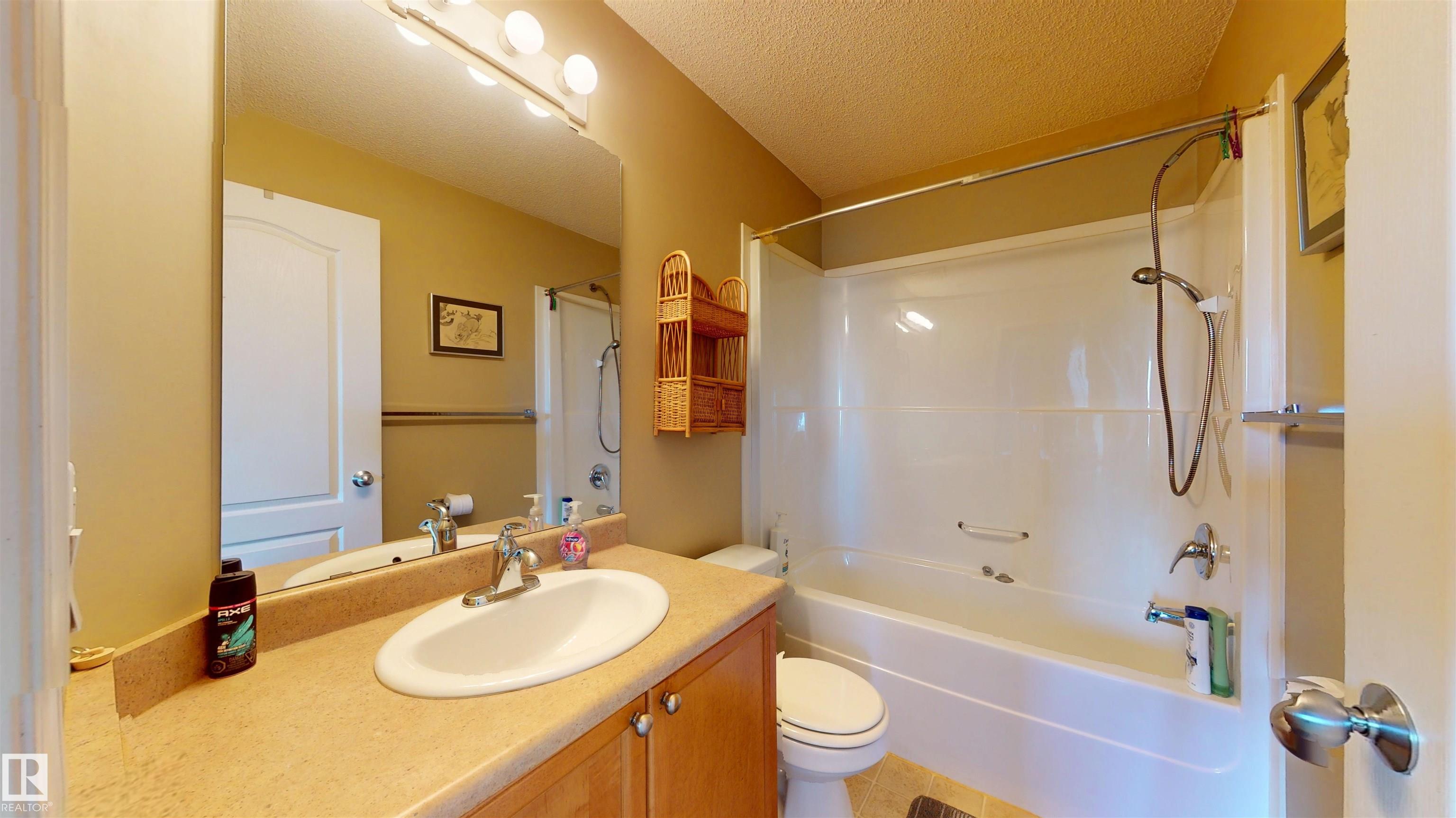 Photo 11 at 227 - 16807 100 Avenue NW, Glenwood, Edmonton