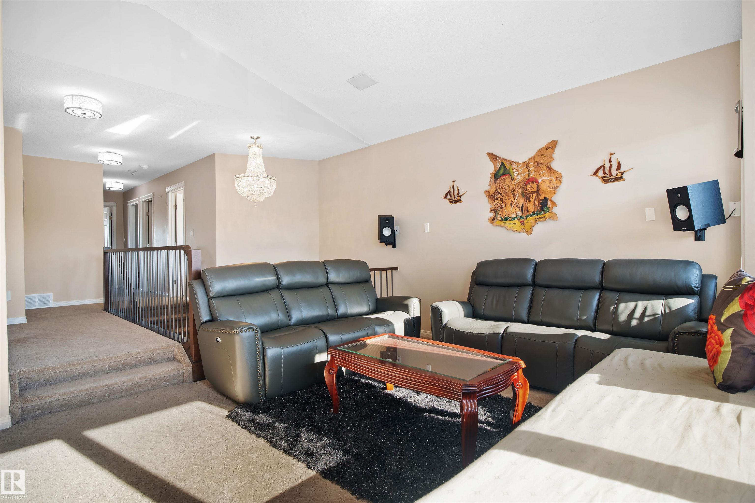 Photo 23 at 5628 19 Avenue SW, Walker, Edmonton