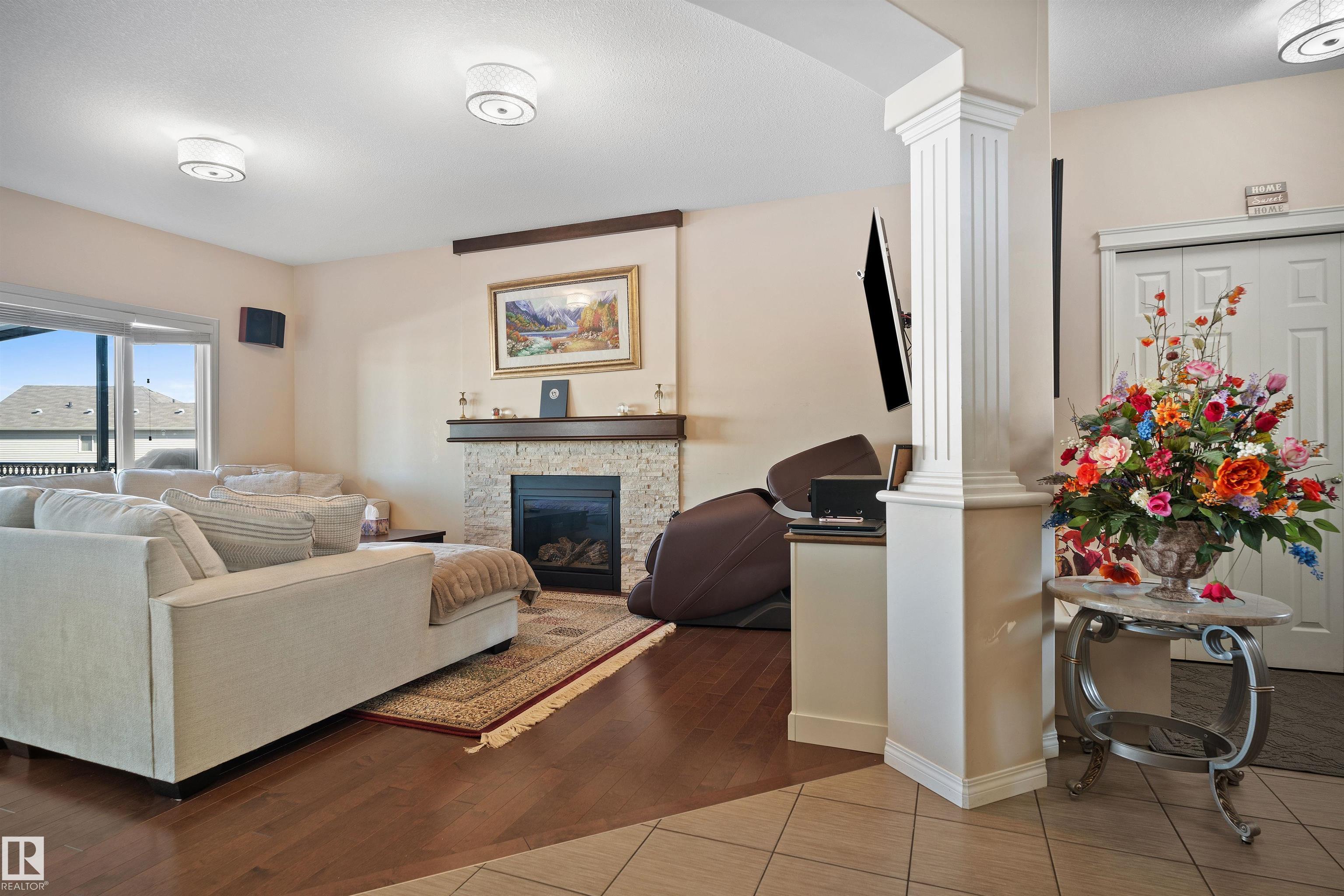 Photo 7 at 5628 19 Avenue SW, Walker, Edmonton