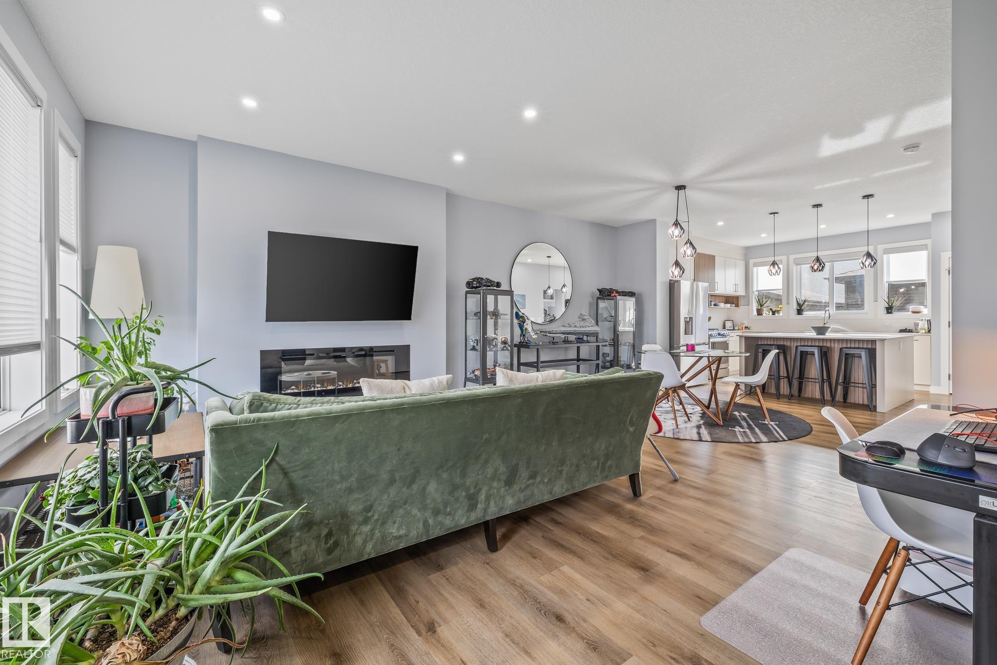 Photo 8 at 13 Edgefield Way, Erin Ridge North, St. Albert