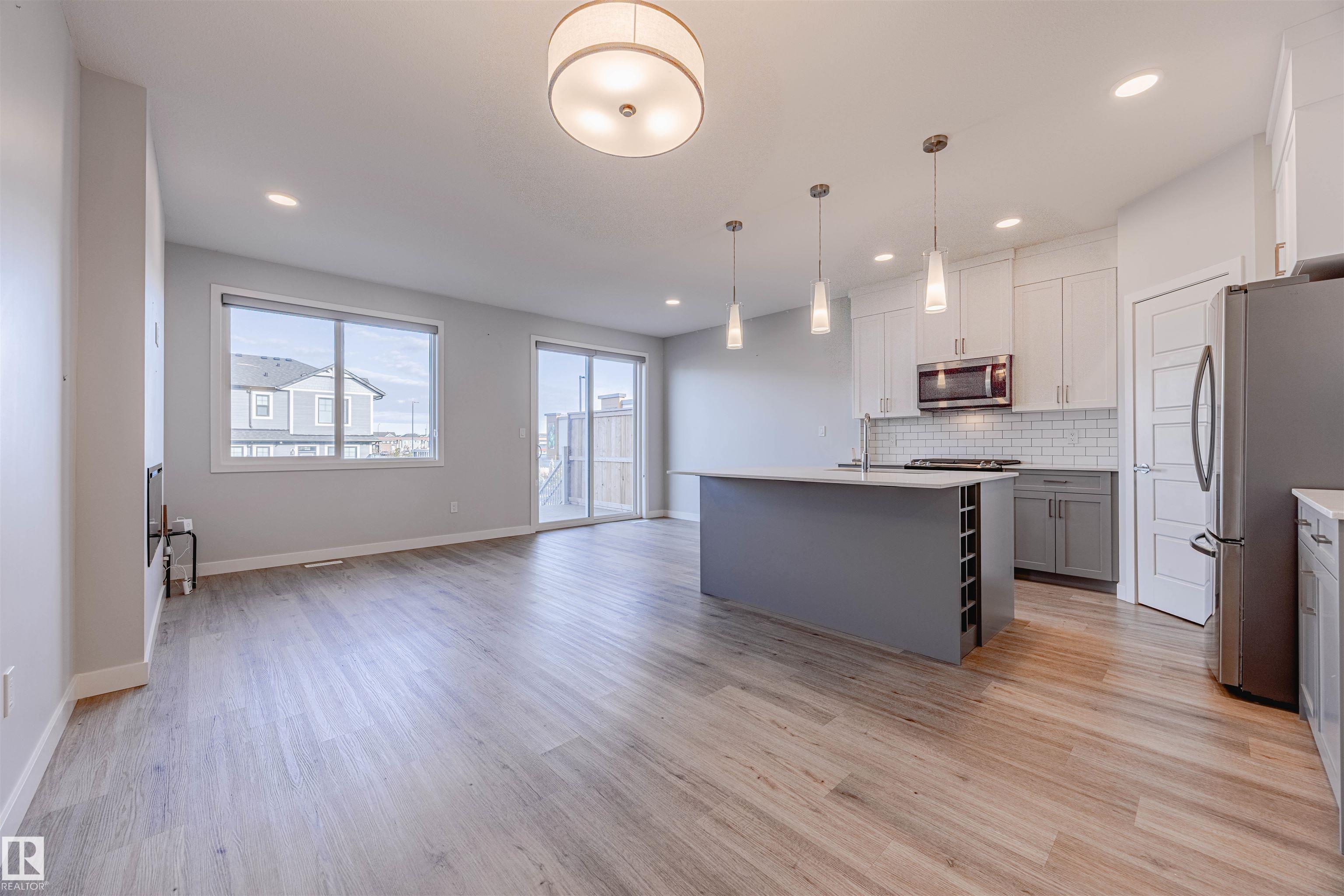 Picture for 1745 PLUM CR SW