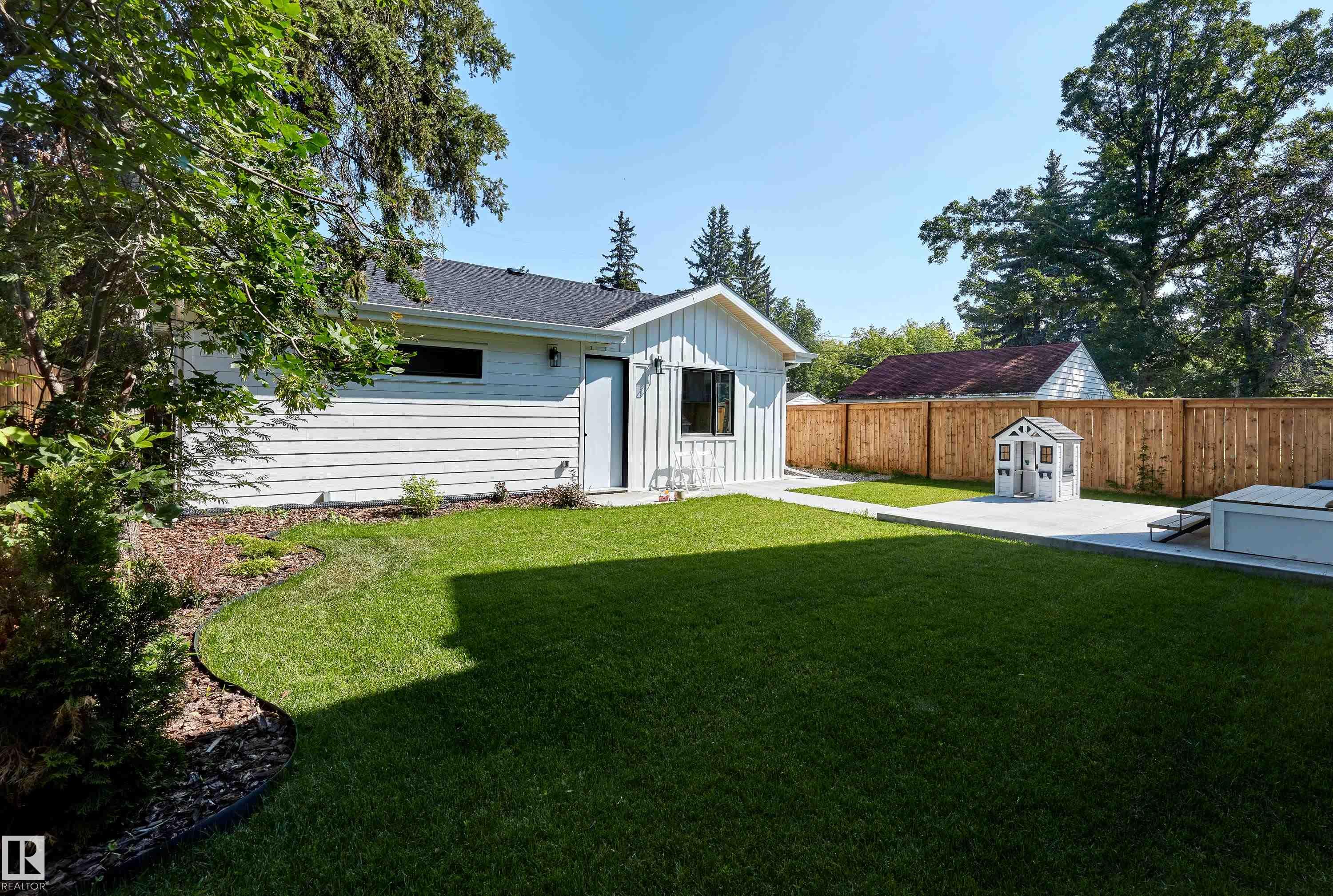 Photo 49 at 14018 104 Avenue NW, Glenora, Edmonton