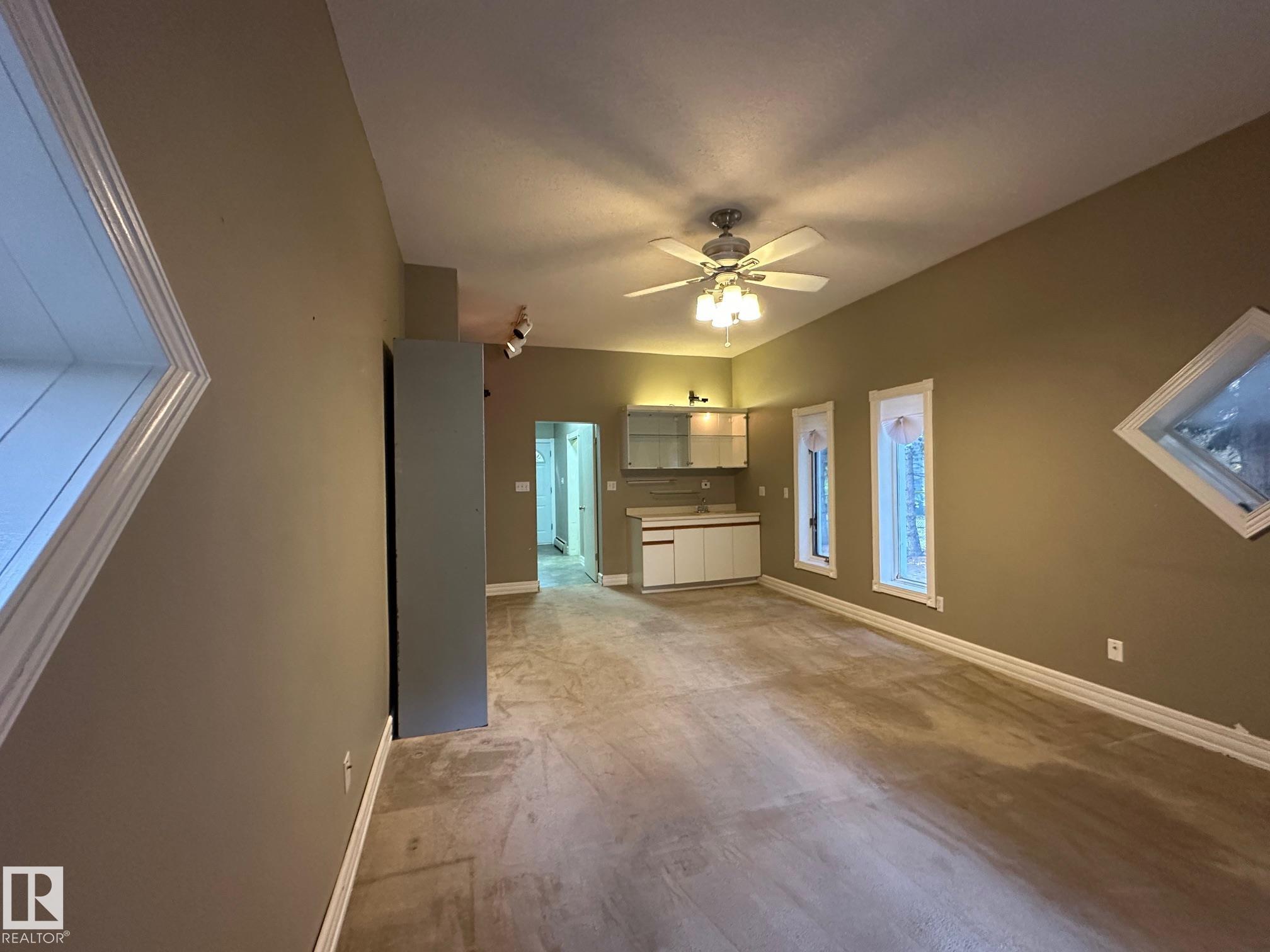 Photo 9 at 145 - 52349 Range Road 233, Campbelltown Heights, Rural Strathcona County